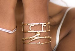 Solid Handmade 18 Karat Yellow Gold Hinged Snake Bangle