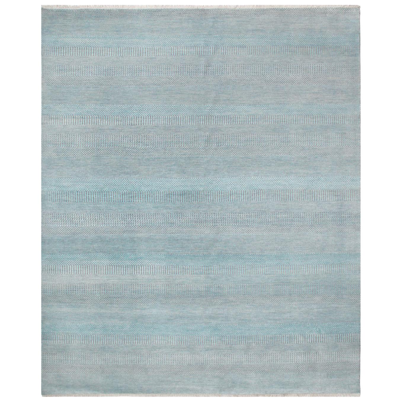 Solid Handmade Area Rug in Gray Wool and Viscose Blend