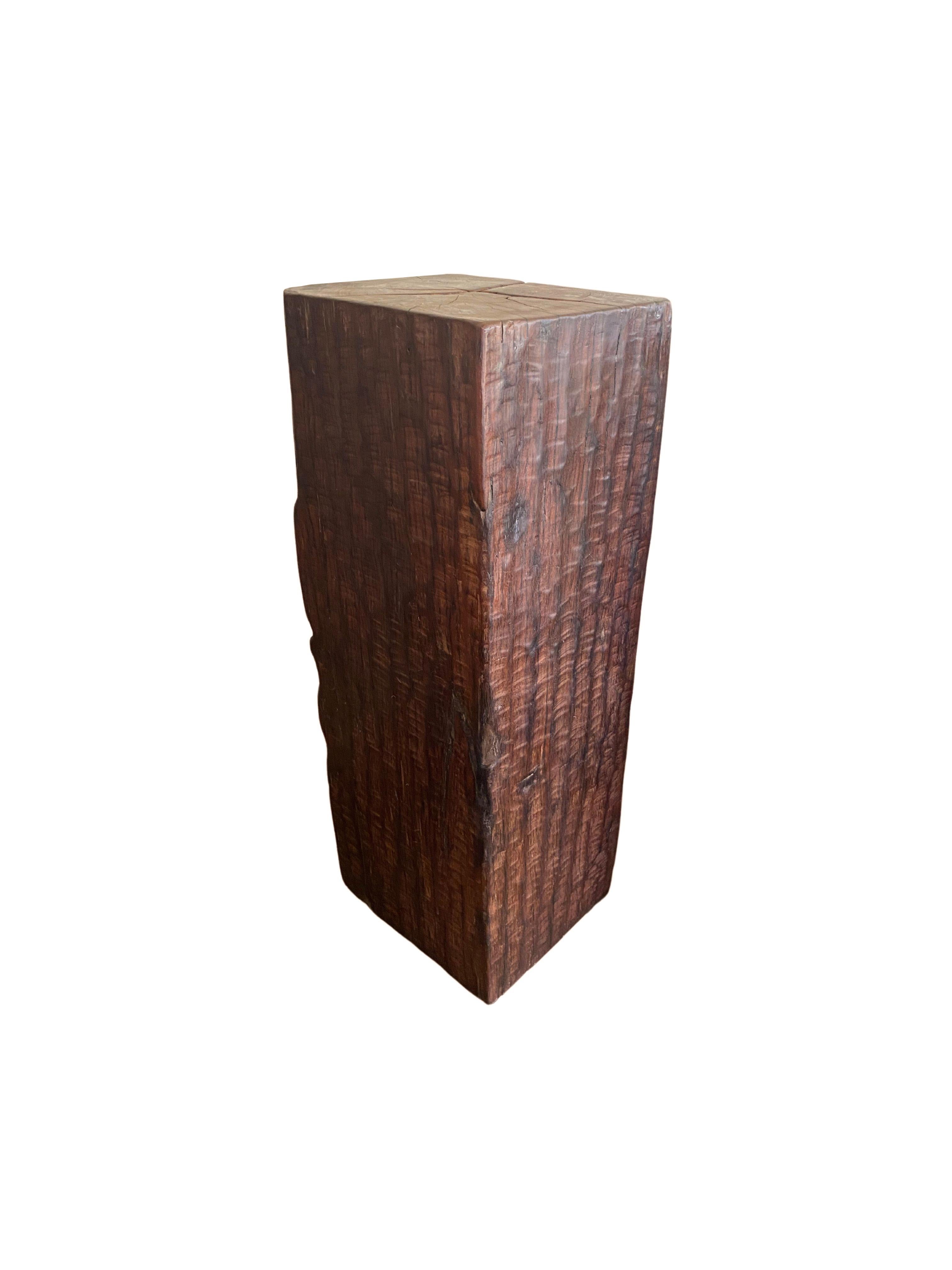 Solid Iron Wood Pedestal with Stunning Wood Texture For Sale 3