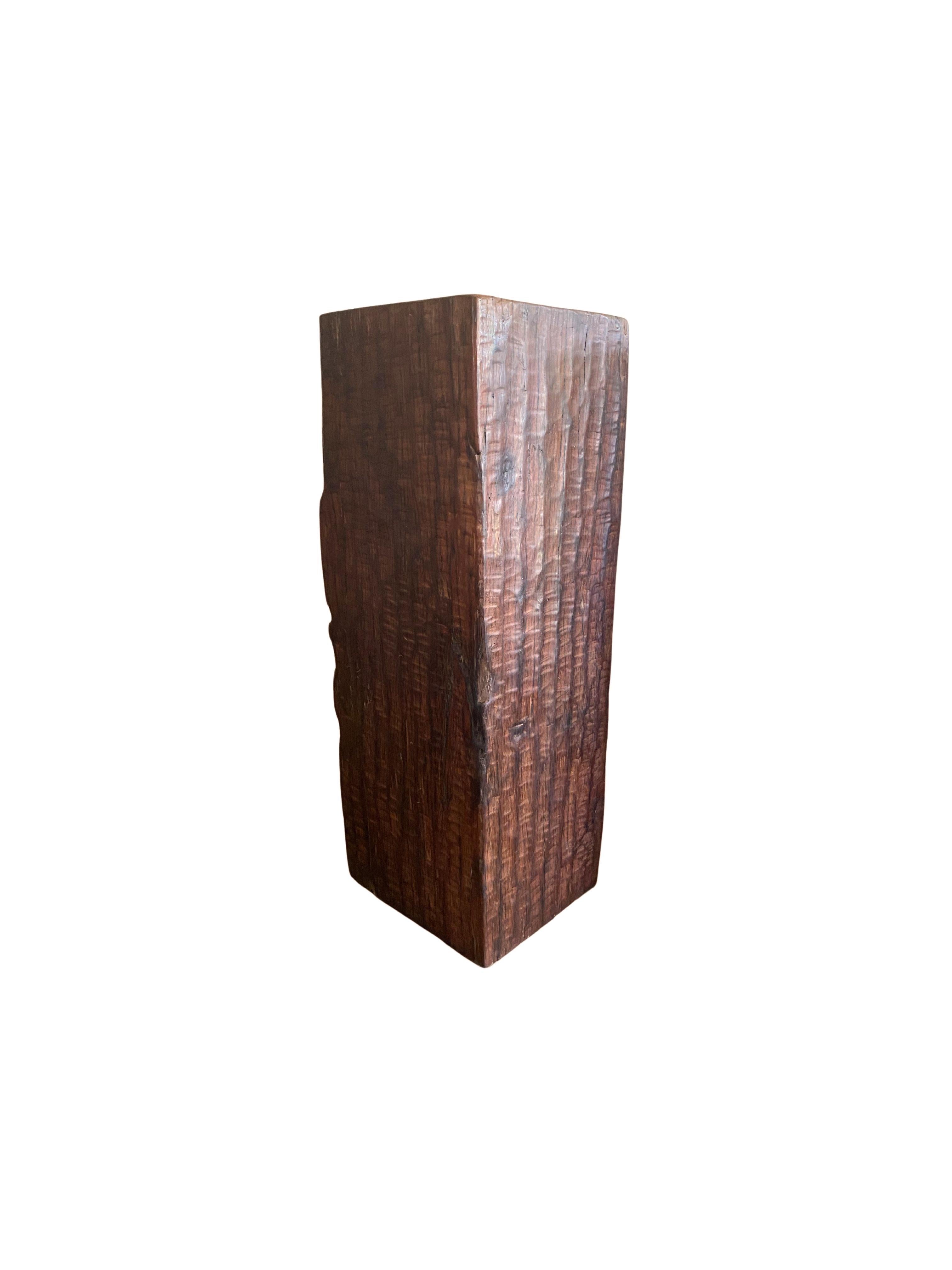 Solid Iron Wood Pedestal with Stunning Wood Texture For Sale 4