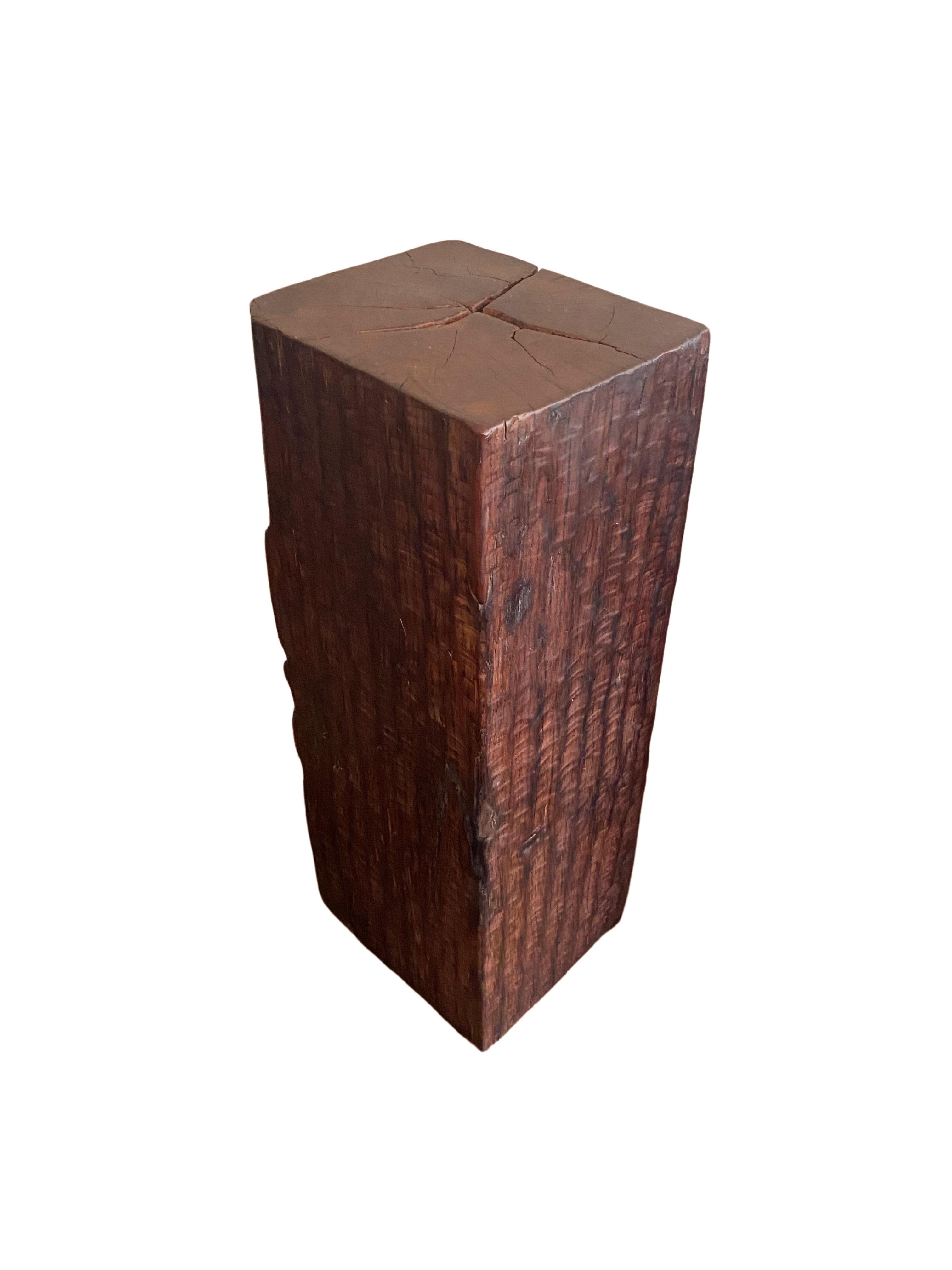 Solid Iron Wood Pedestal with Stunning Wood Texture For Sale 1