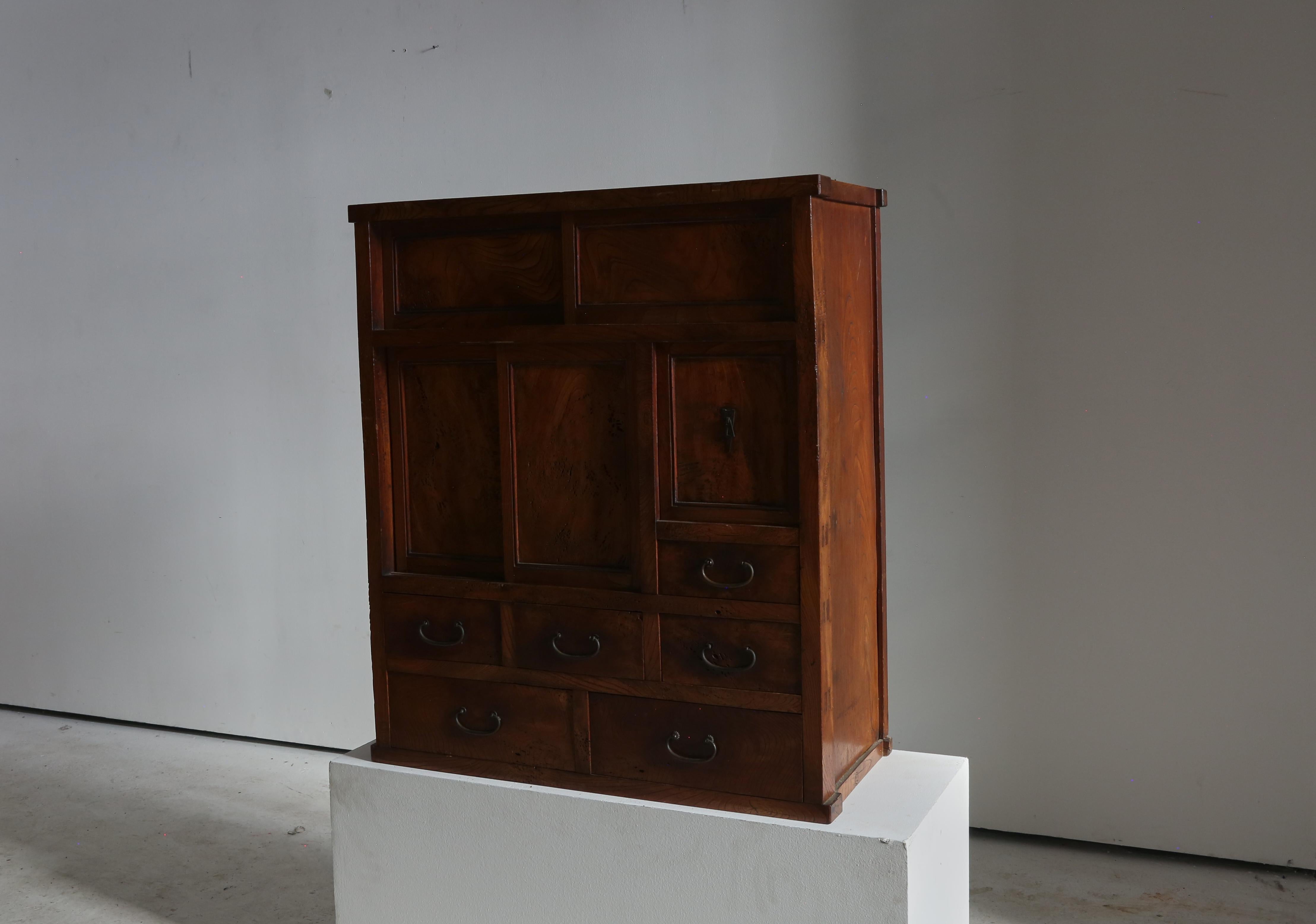 Solid Japanese Elm Burlwood Tansu / Cabinet In Excellent Condition For Sale In London, England