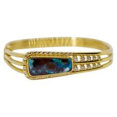 Solid Ladies Bangle, 18 Karat Gold, with Large Opal and Diamonds