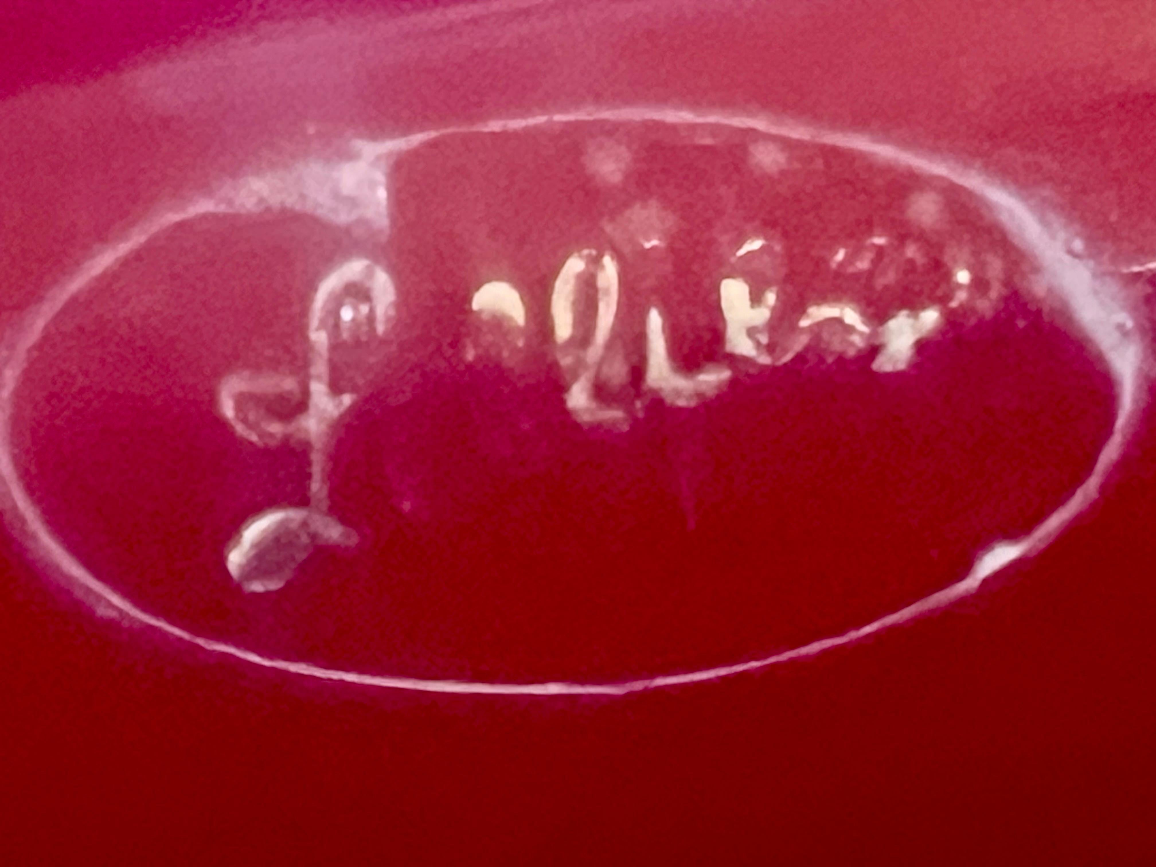 Solide Lucite Elegante Zwei-Ton-Abfall Korb Space Age (amerikanisch) im Angebot