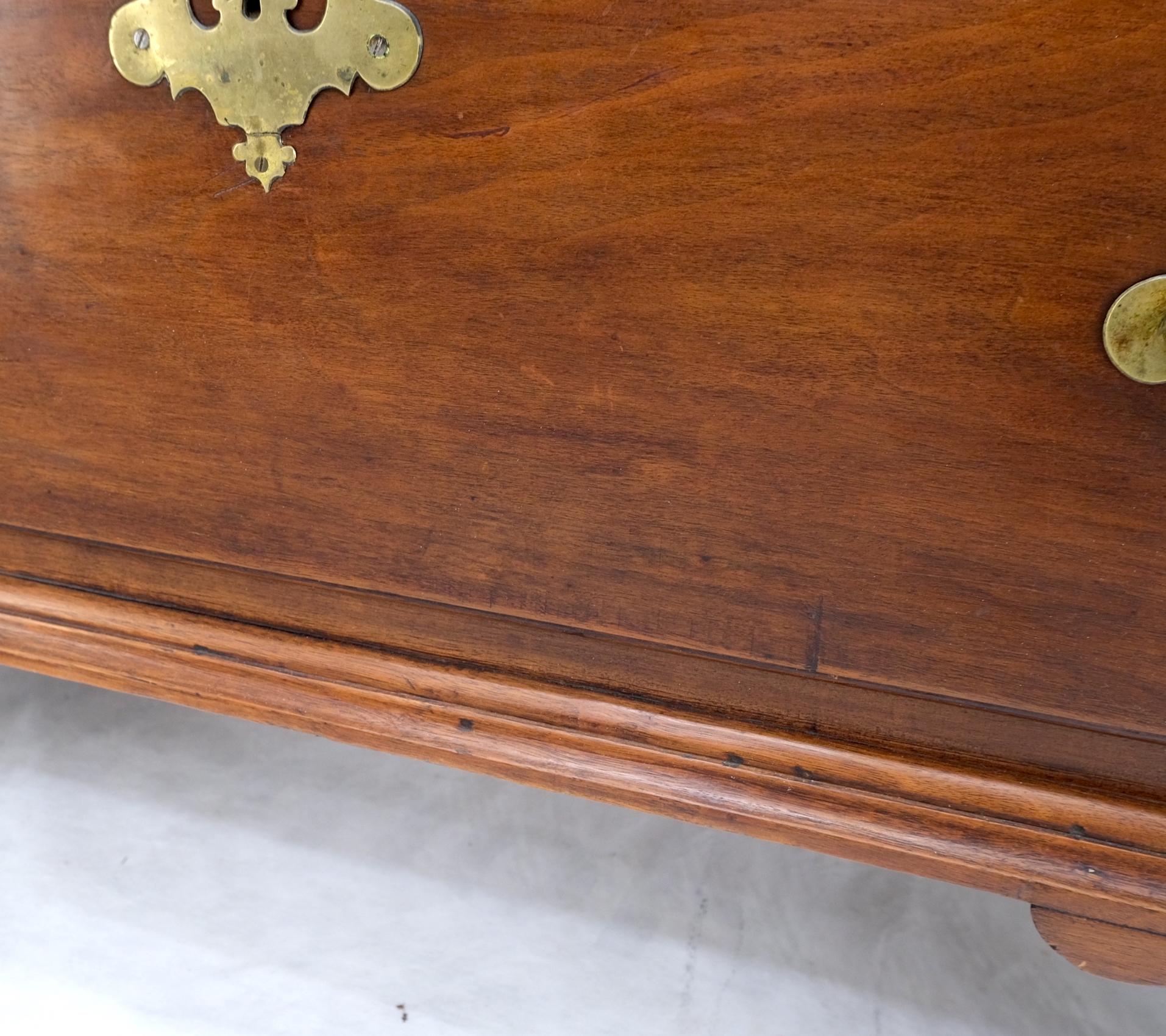 19th Century Solid Mahogany 3 Drawers Antique Chippendale Style Dresser Chest  For Sale