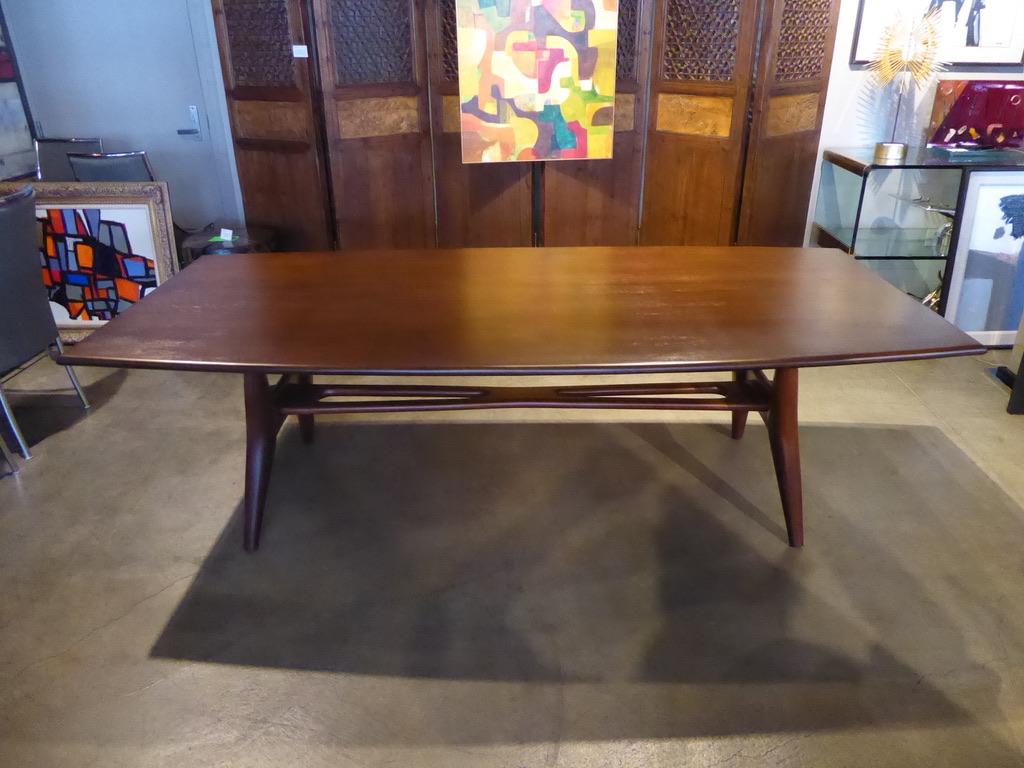 Solid Mahogany Dining Table Attributed to Monteverdi-Young, circa 1950s 4