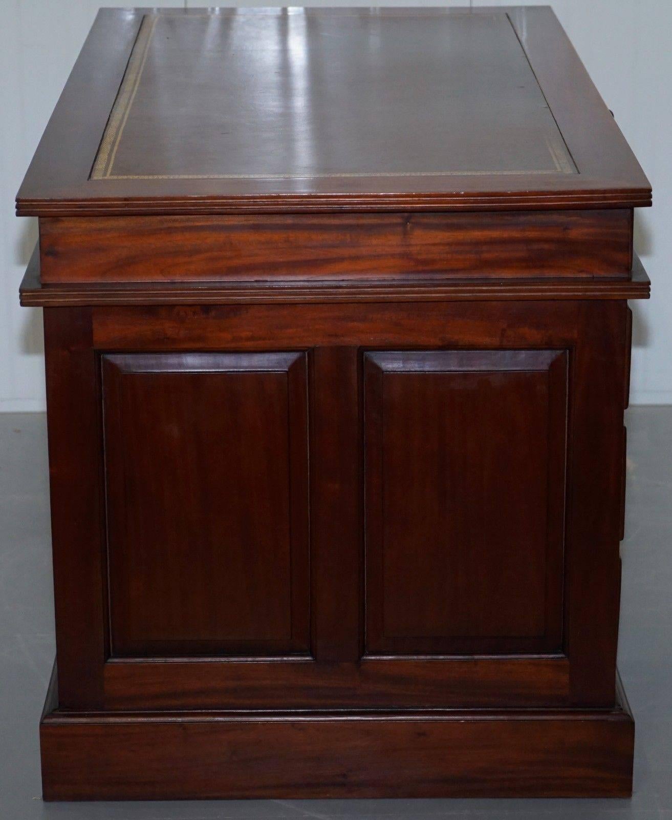 Solid Mahogany Twin Pedestal Partner Desk Custom Designed to House Computer Pc 2