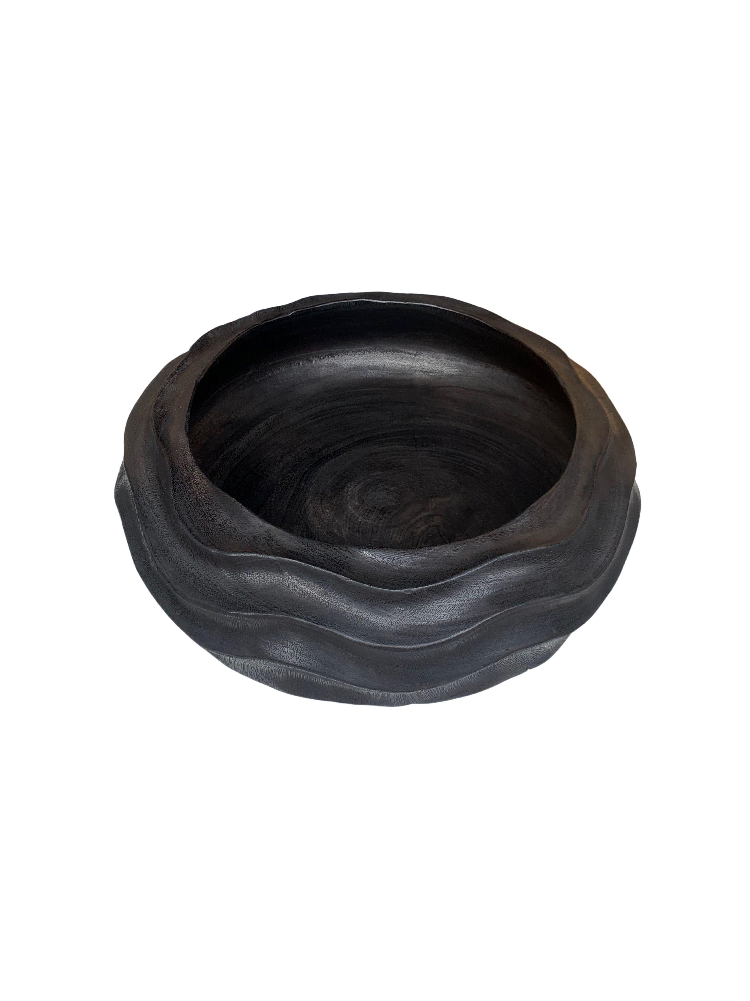 Indonesian Solid Mango Wood Bowl with Burnt Finish  For Sale