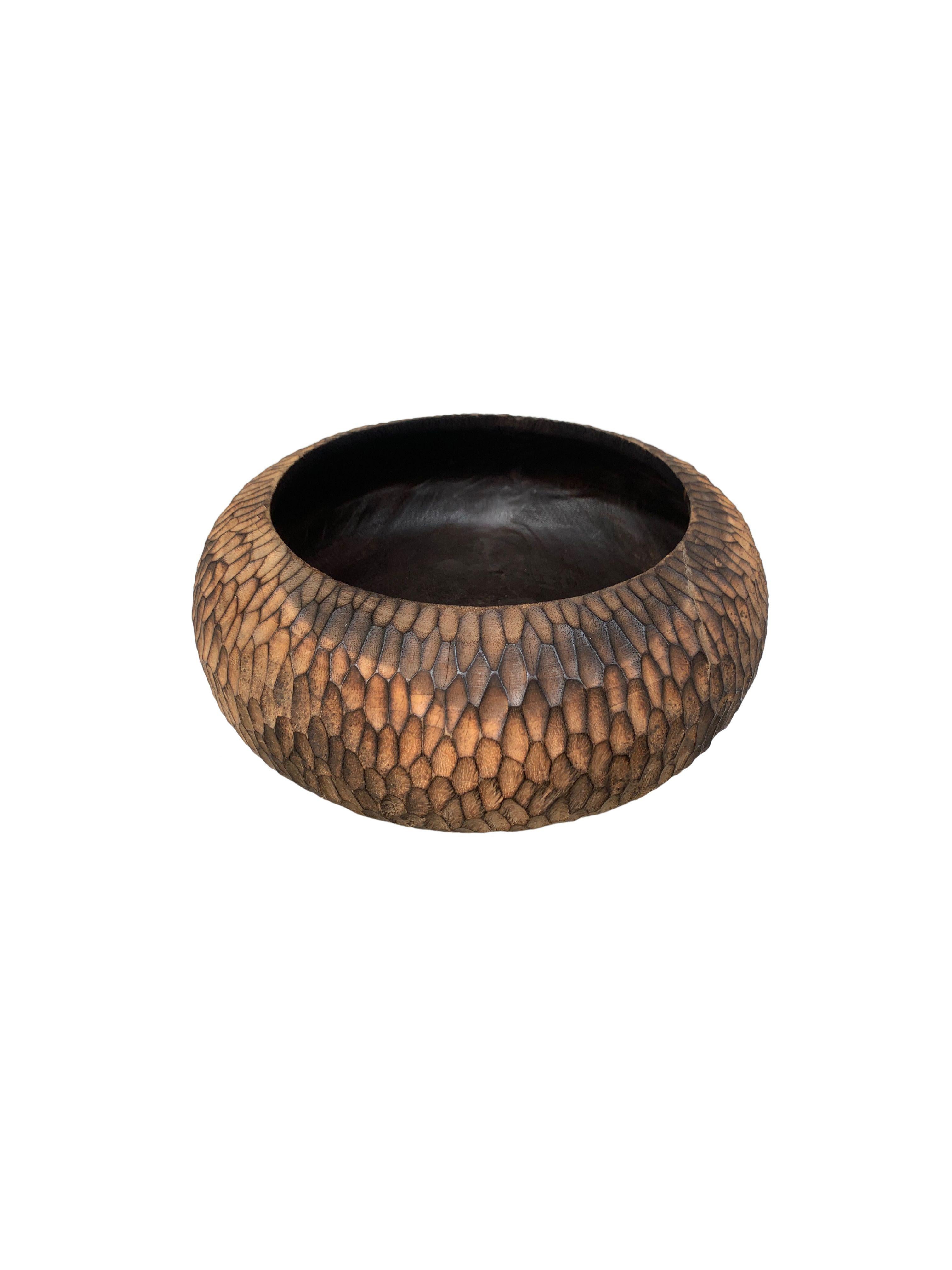 Organic Modern Solid Mango Wood Bowl with Hand-Hewn Detailing and Burnt Detailing For Sale