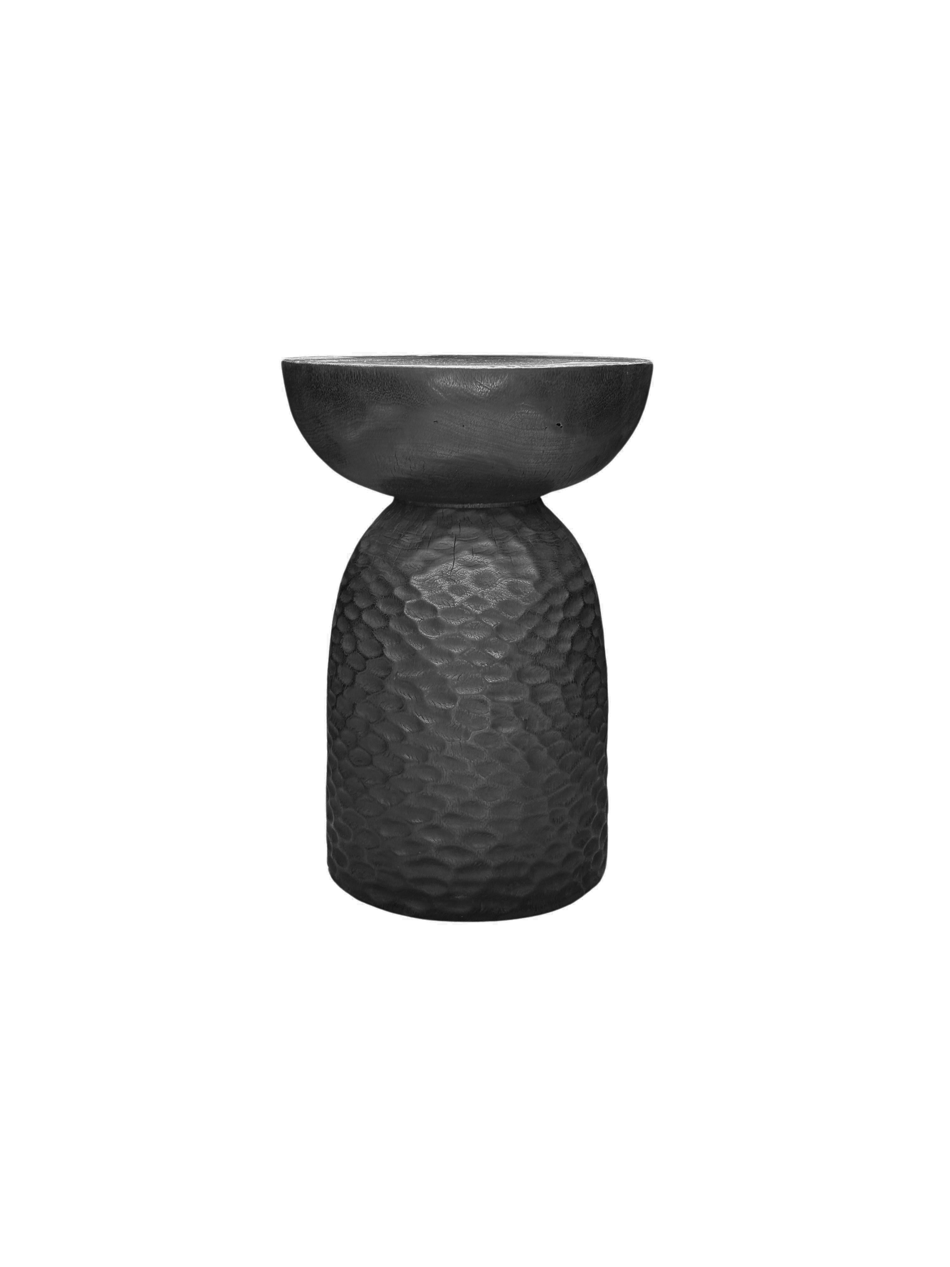 Organic Modern Solid Mango Wood Round Side Table Modern Organic, Burnt Finish For Sale