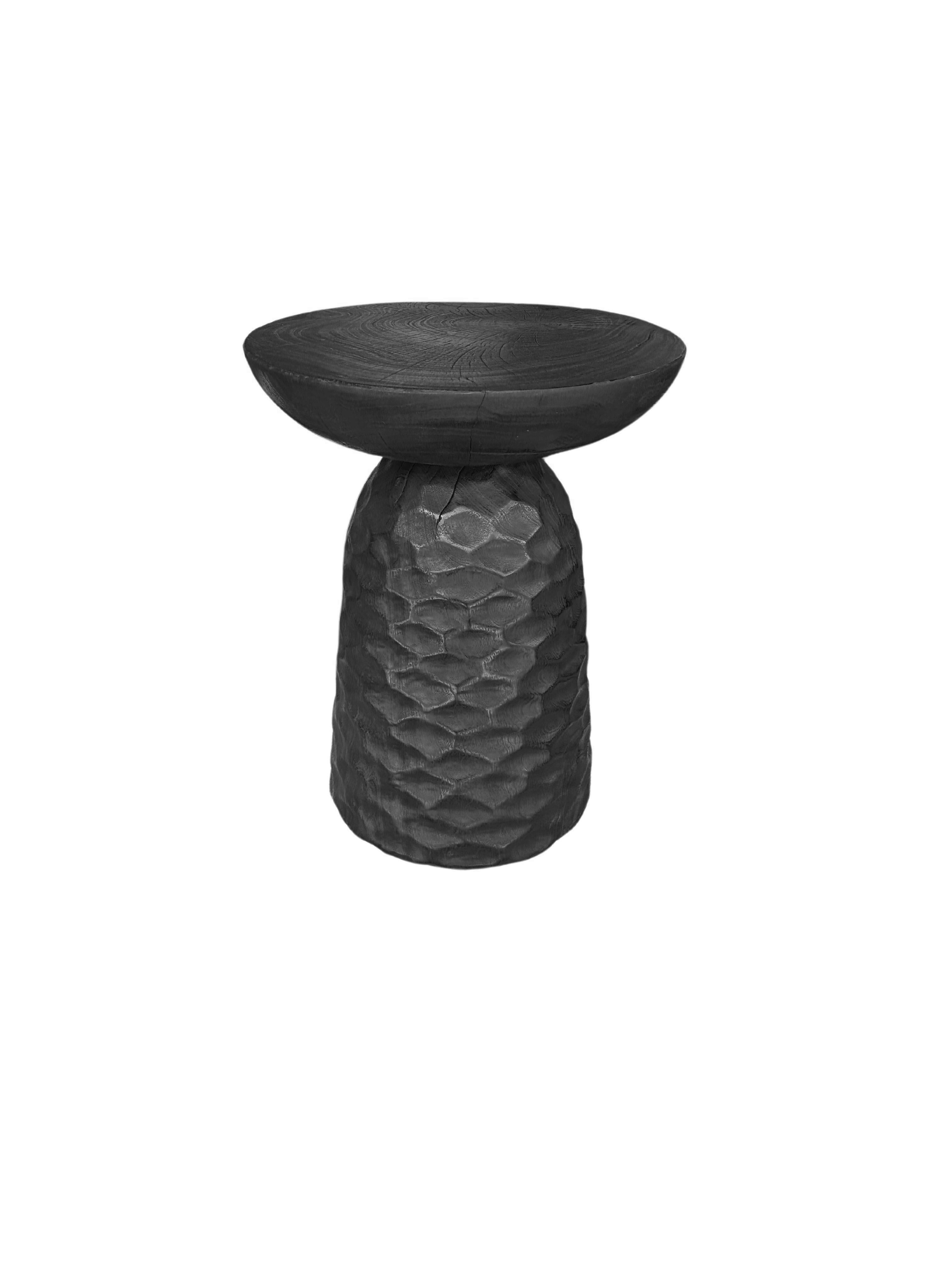 Hand-Crafted Solid Mango Wood Round Side Table Modern Organic, Burnt Finish For Sale