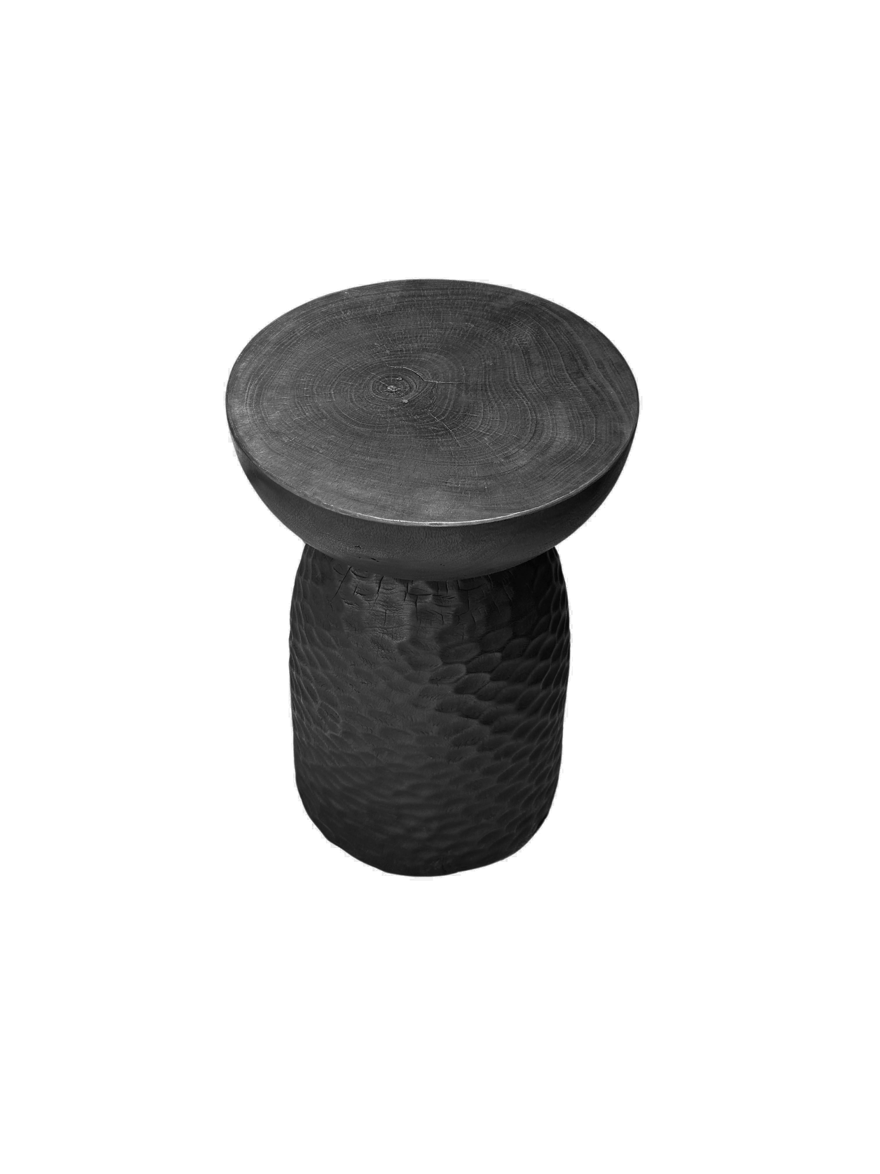 Hand-Crafted Solid Mango Wood Round Side Table Modern Organic, Burnt Finish For Sale