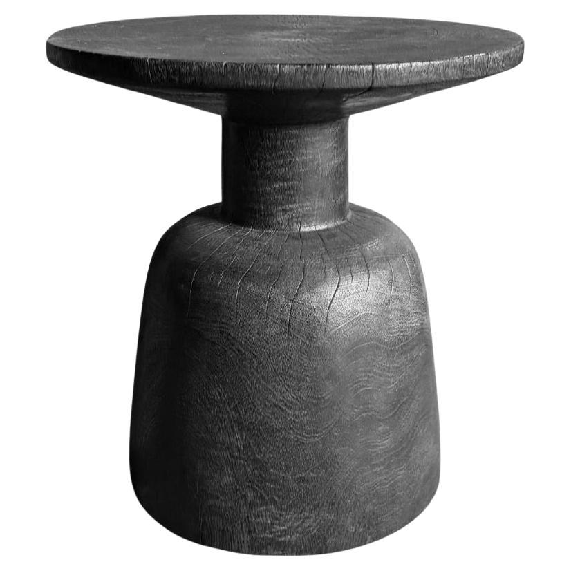 Table d'appoint ronde moderne en bois de Mango massif, finition organique et brûlée
