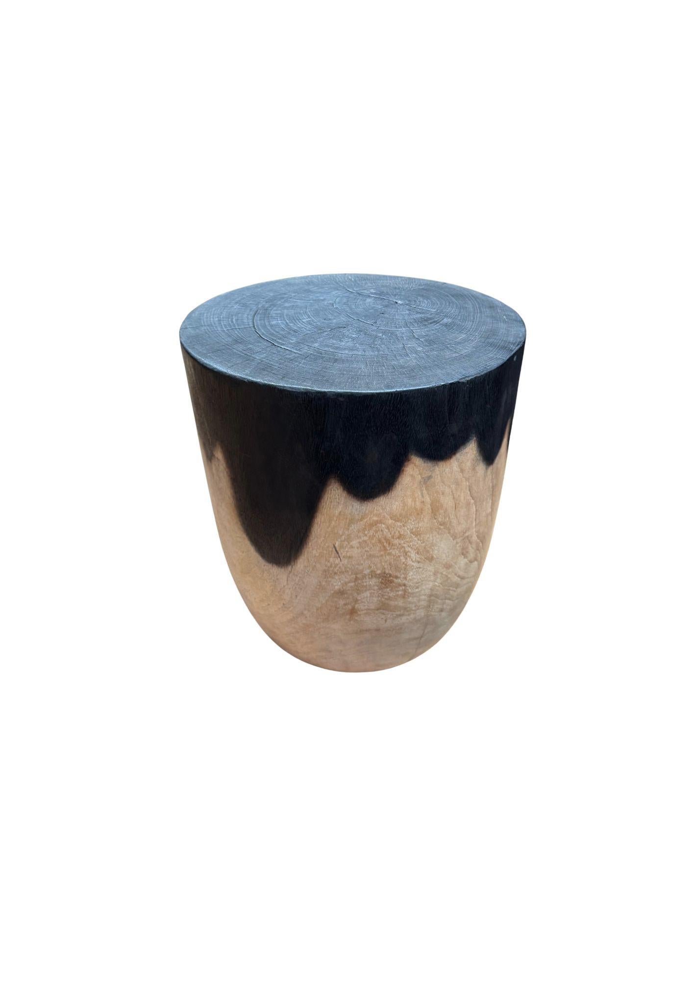 Contemporary Solid Mango Wood Round Side Table, Modern Organic, Natural & Burnt Finish For Sale