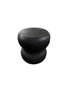 Massivholz-Tisch aus Mangoholz, moderne organische, gebrannte Oberfläche