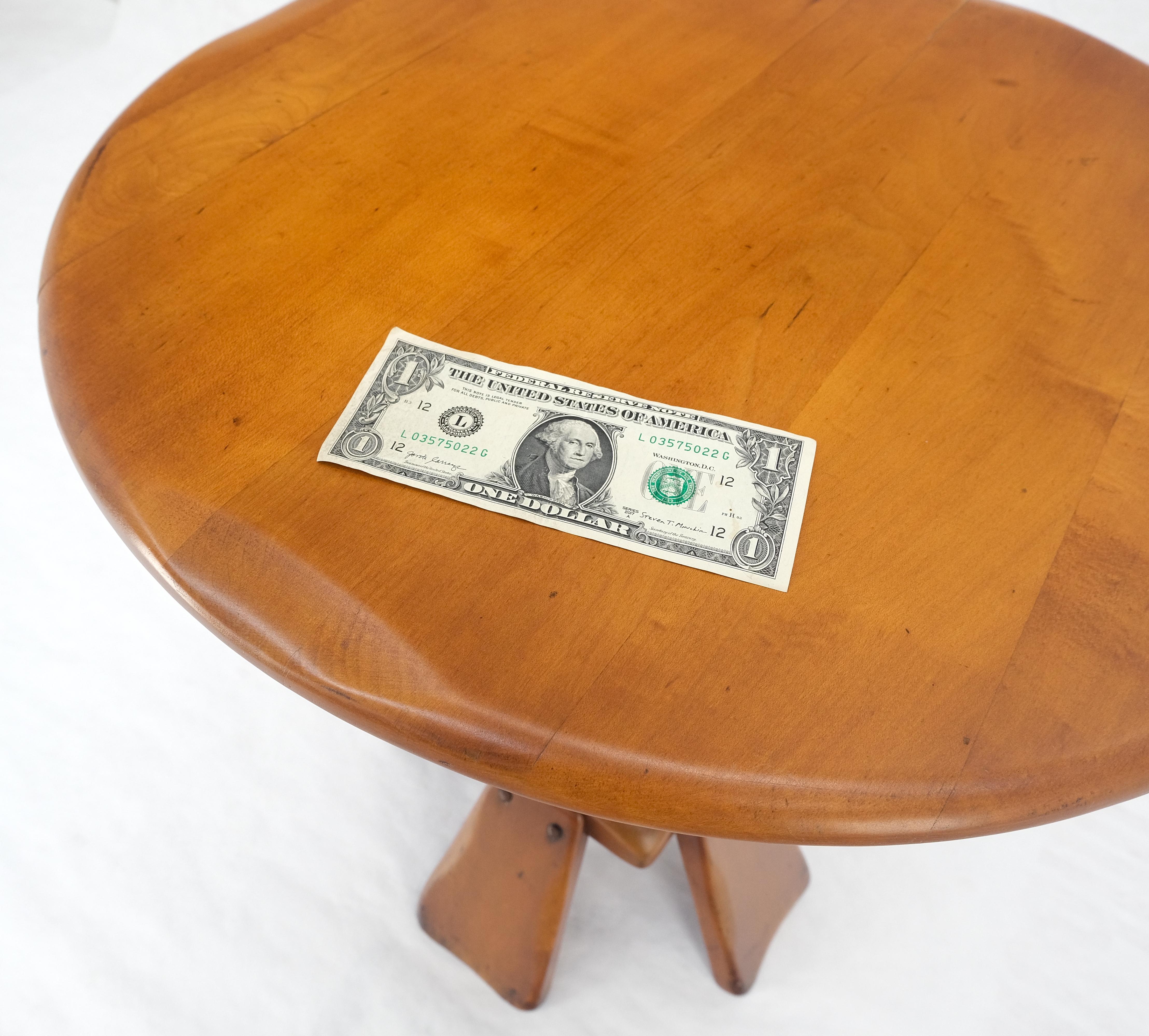 XX secolo Solid Maple Colonial Style Round Center Table Gueridon MINT in vendita