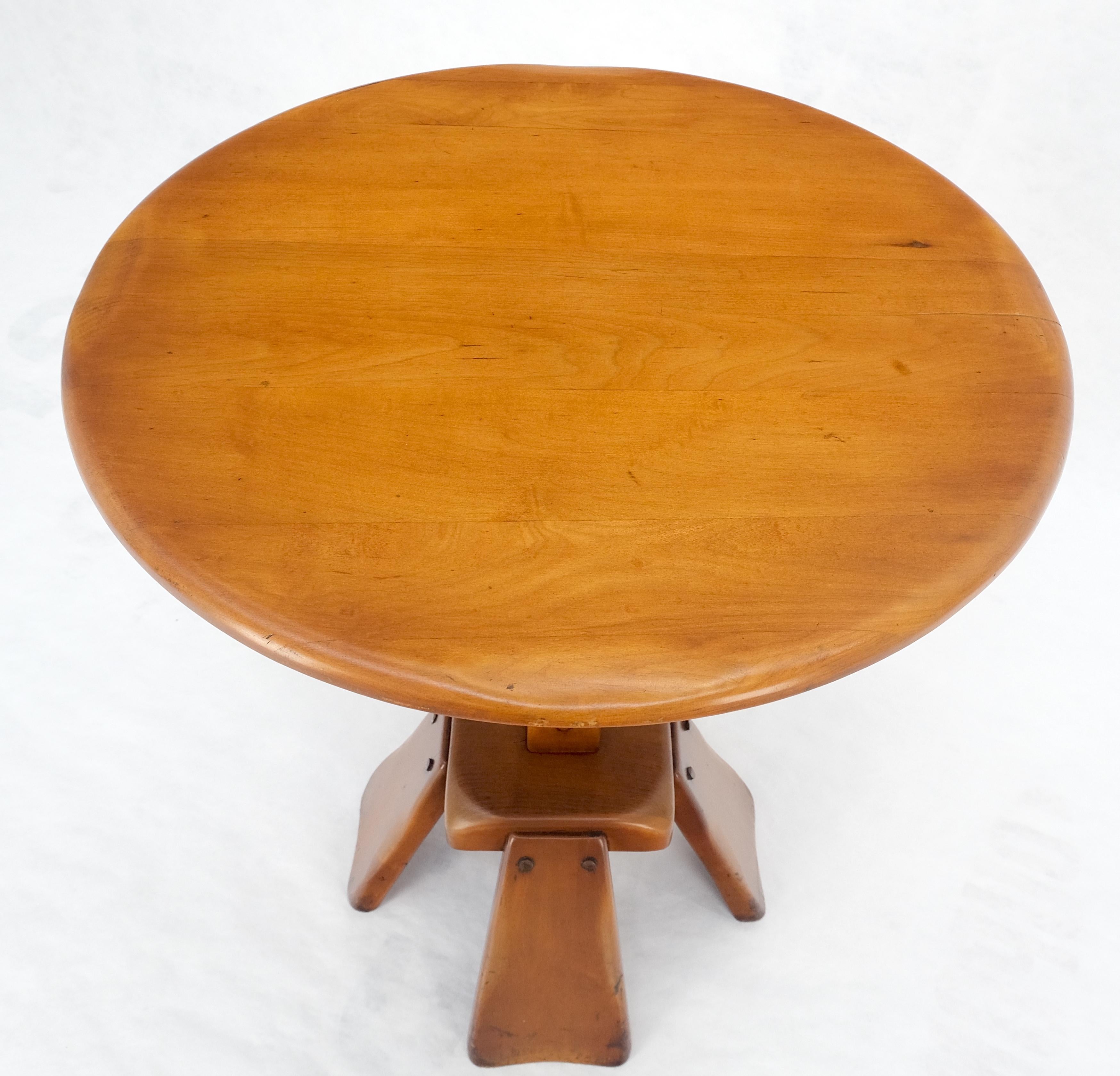 Solid Maple Colonial Style Round Center Table Gueridon MINT in vendita 2