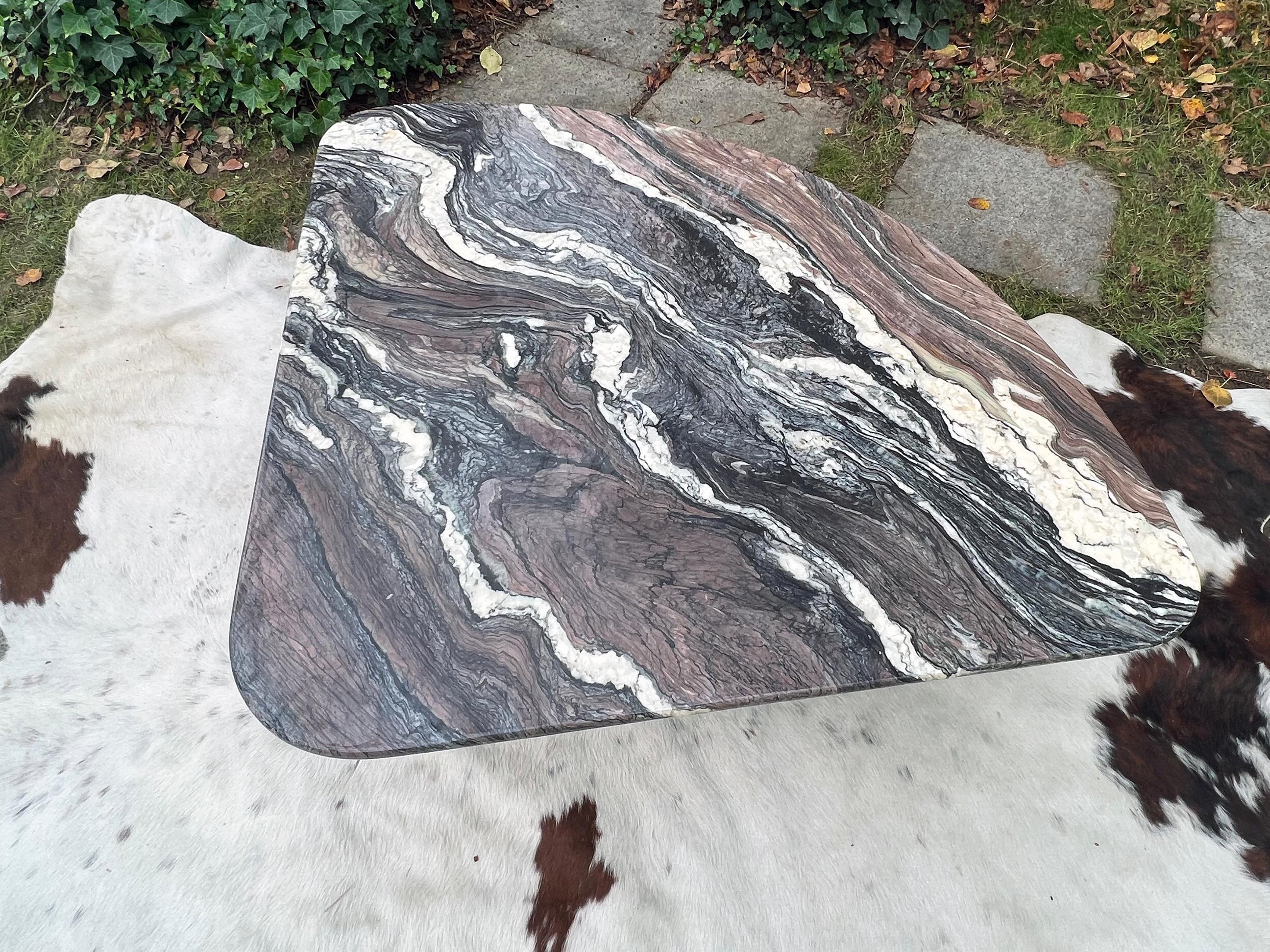 Solid Marble Postmodern 1980s Coffee Cocktail Table For Sale 1