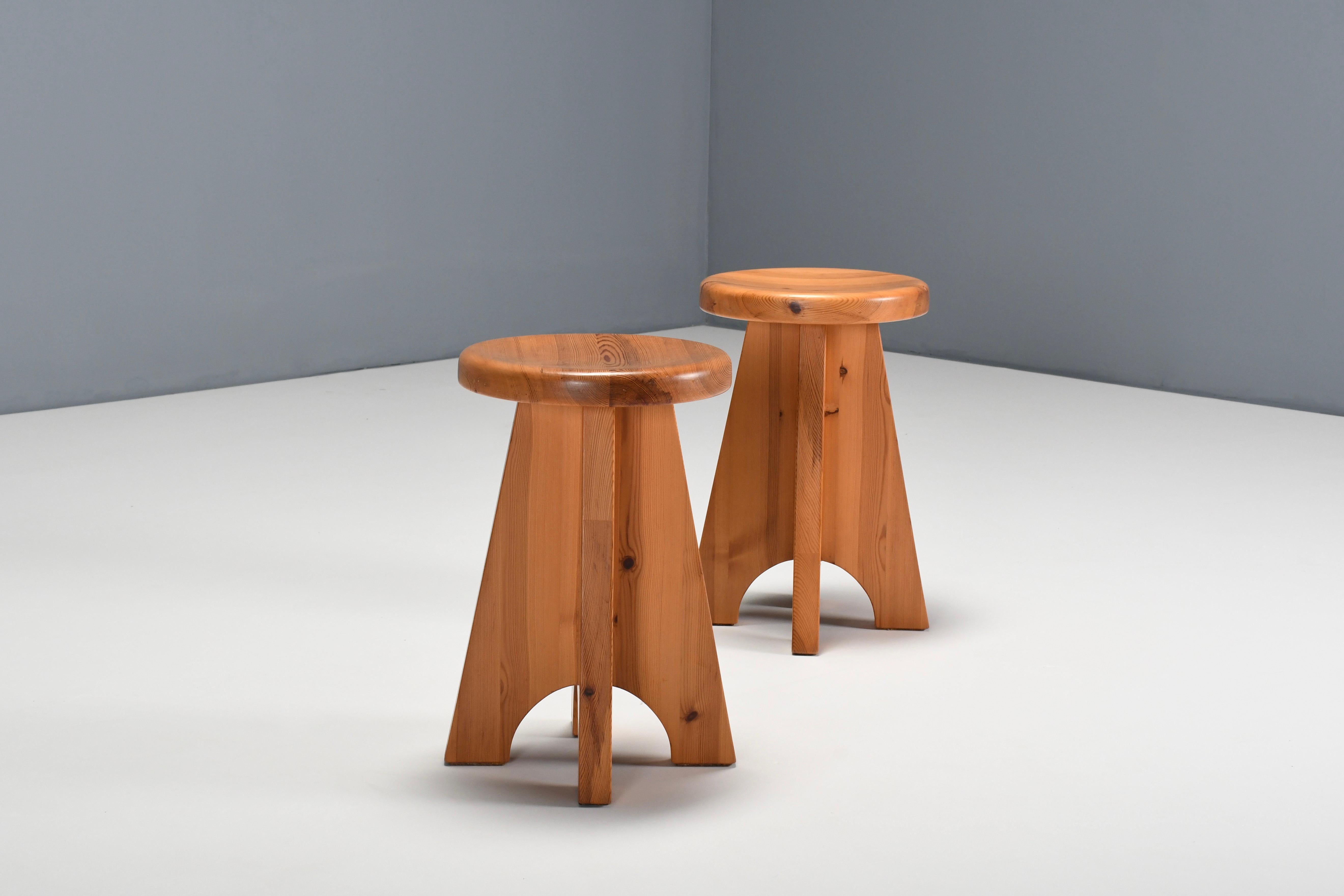 Set of solid pine stools in very good condition. 

Made in Sweden in the 1960s. 

The round seat is made of solid pine. 

The base is also made of solid pine wood and has four 'legs'

The rustic pine wood boasts a rich and warm patina. 

The style