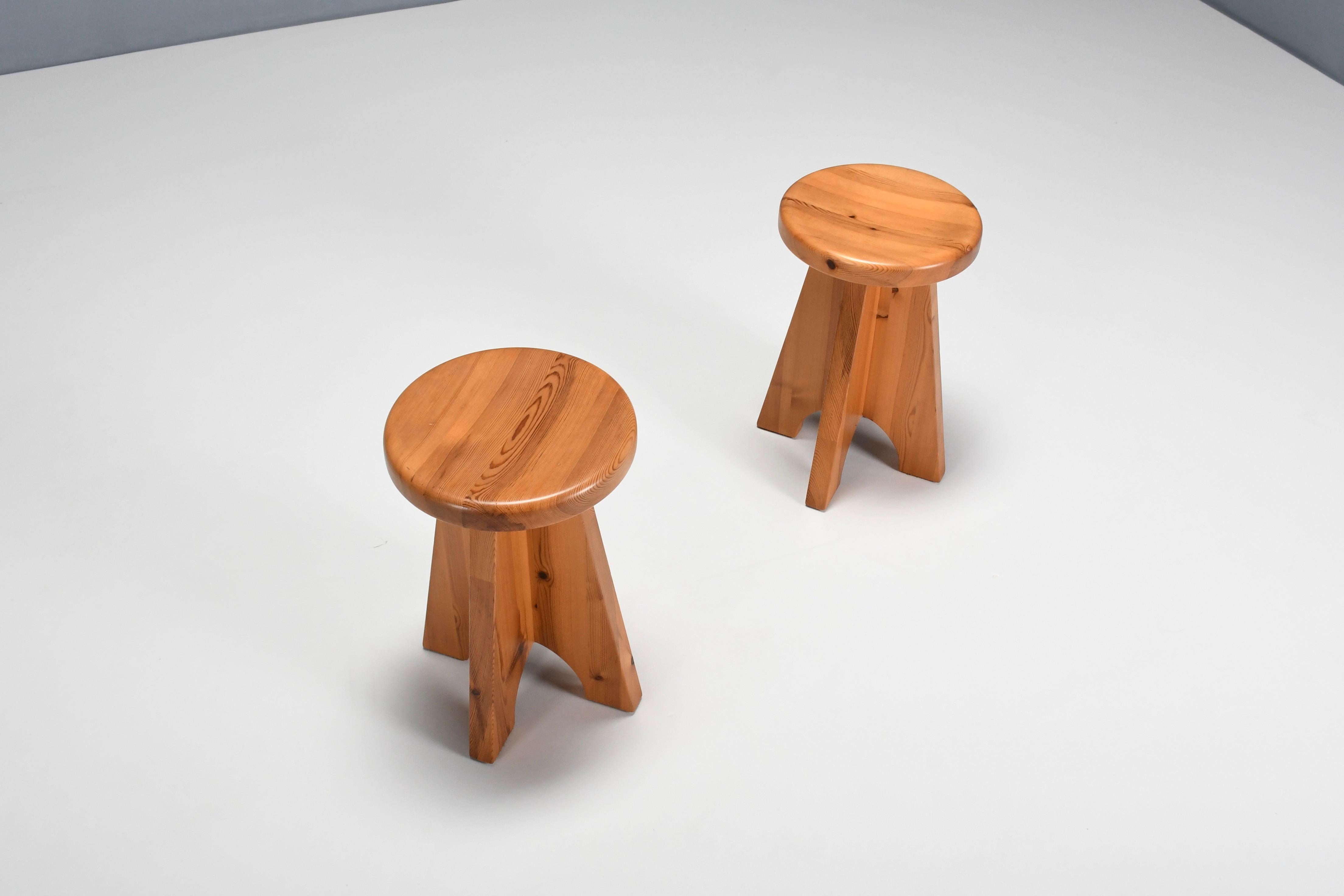 Solid Midcentury Pine Stools, Sweden, 1960s In Good Condition For Sale In Echt, NL