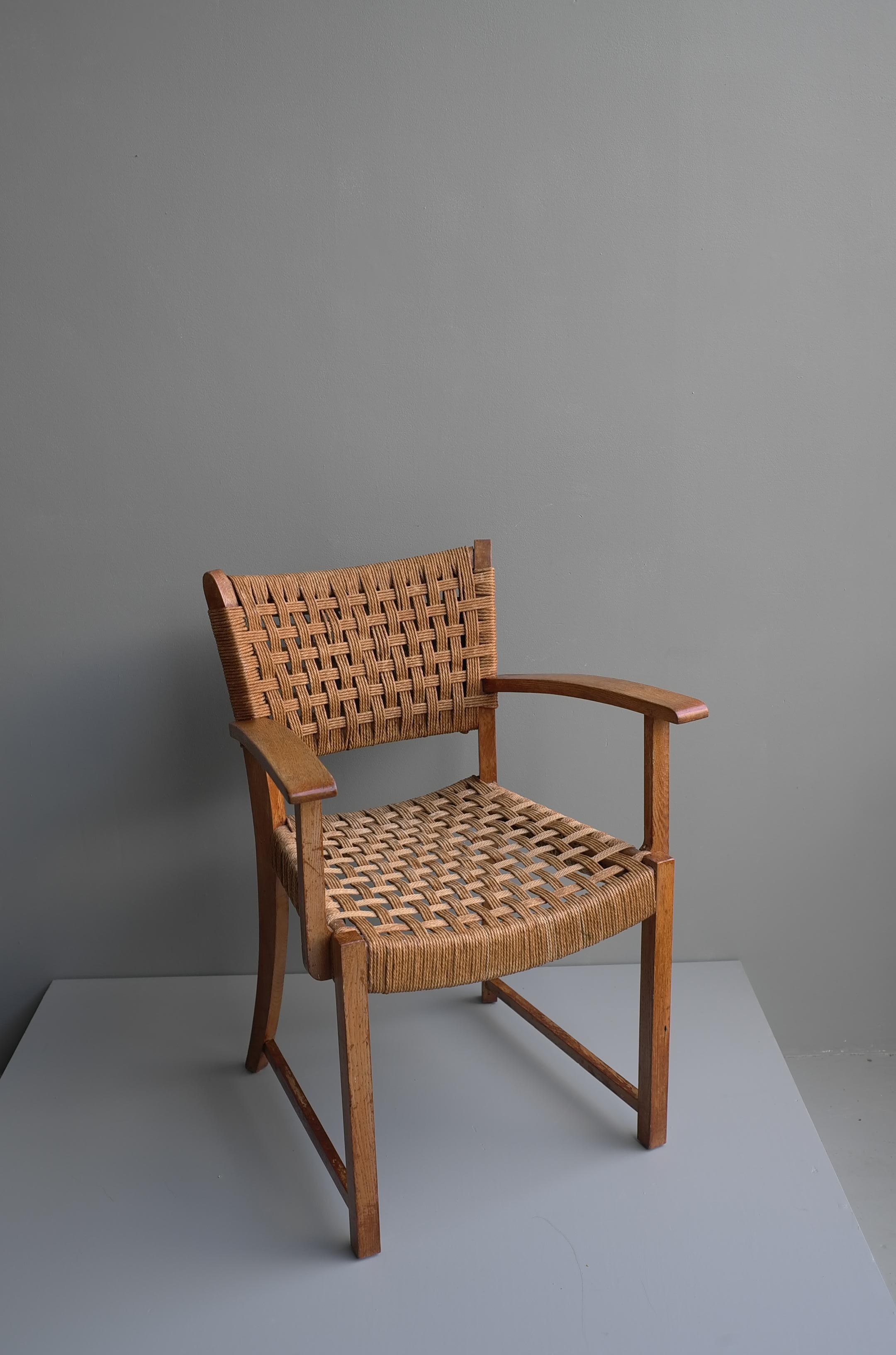Sillón de roble macizo y cuerda, Moderno de mediados de siglo, Francia, Años 50 en venta 5