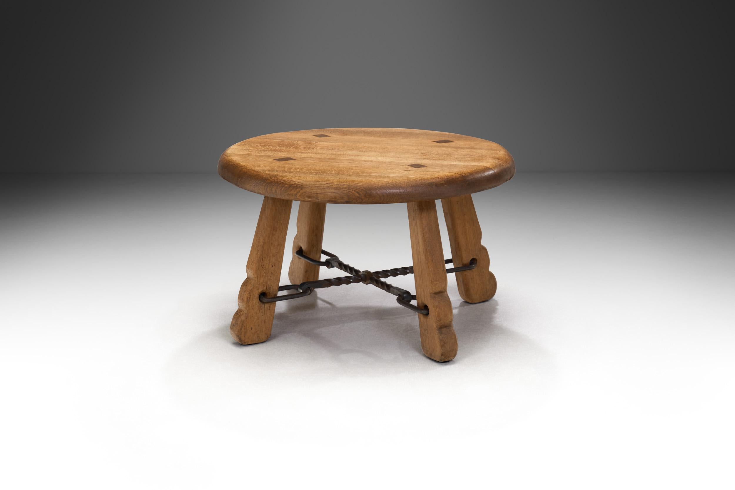 One of a kind design is a daring expression to use, especially in connection with 20th century design. However, it is difficult not to conjure up the expression in the case of this solid oak table.

In a rather distinctive way, softness and