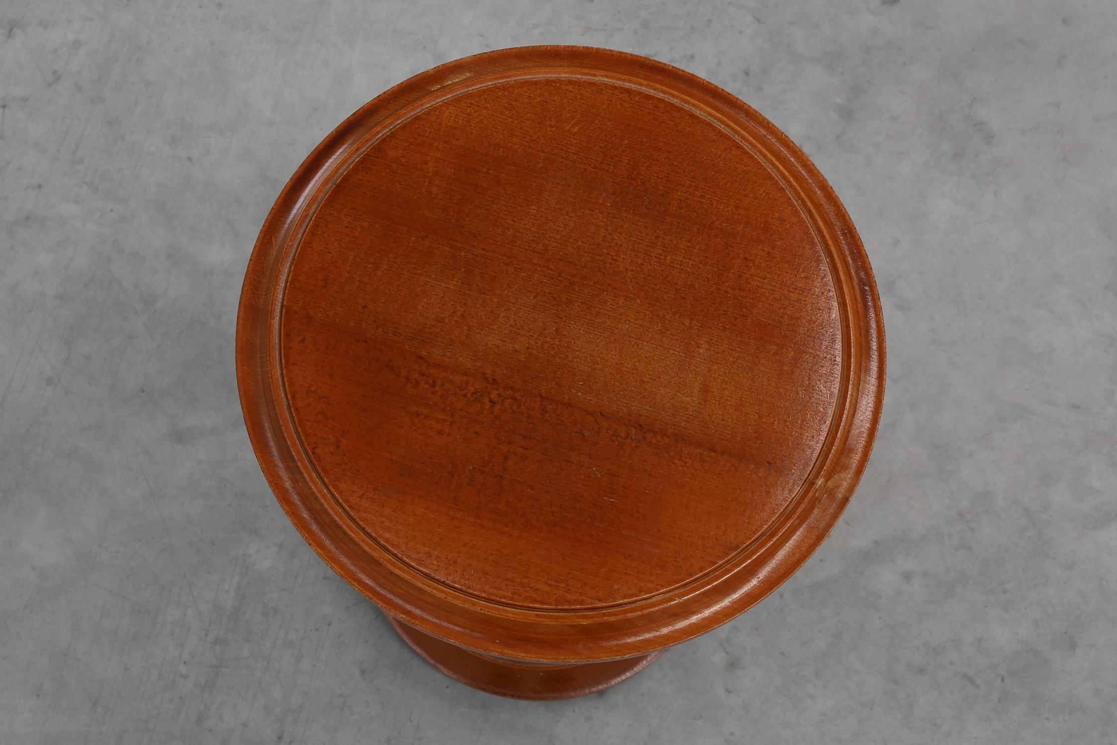 Table d'appoint ou piédestal Art Déco en chêne massif avec base torsadée, France années 1940 en vente 1