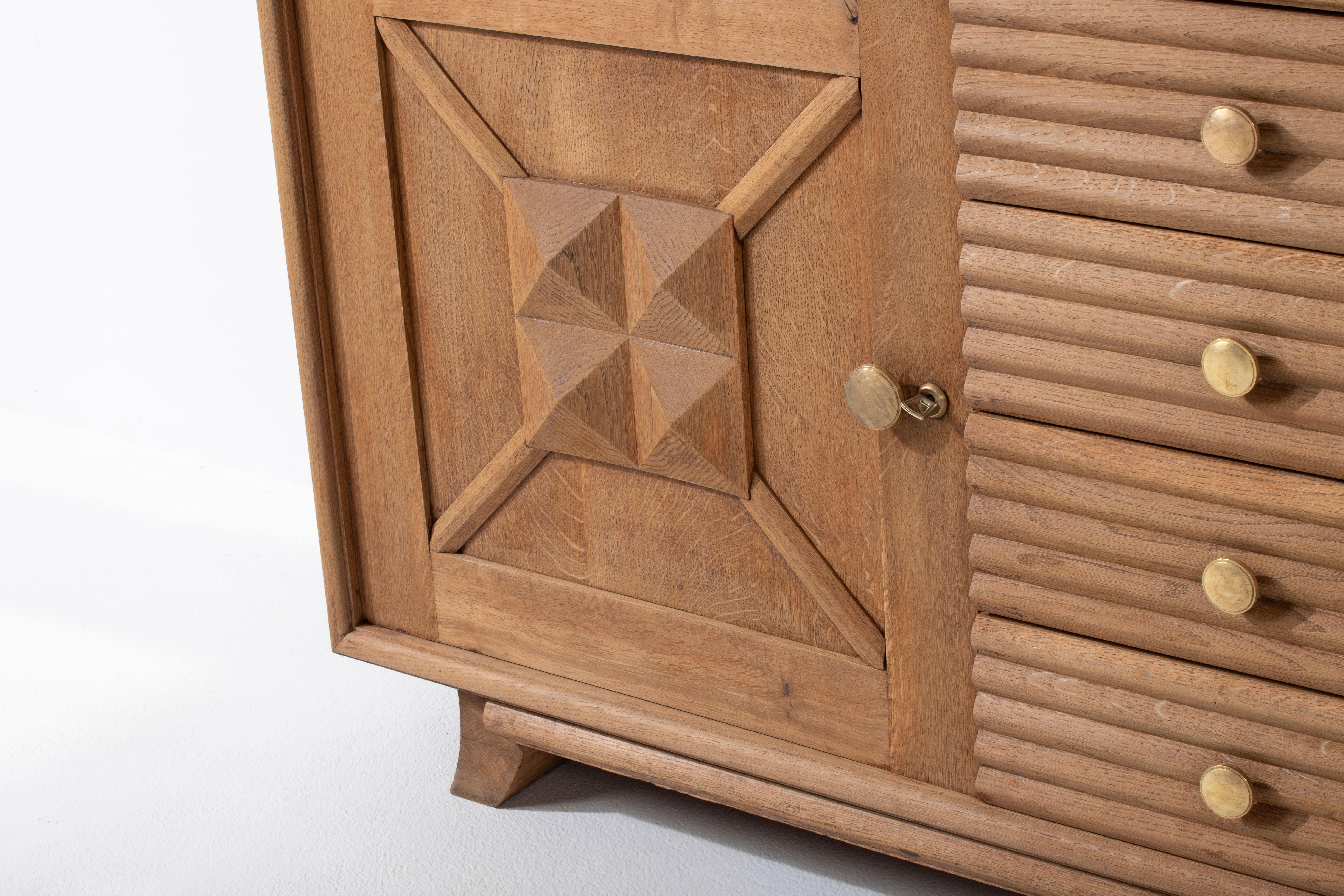Français Enfilade Art Déco en chêne massif, 1940, France en vente