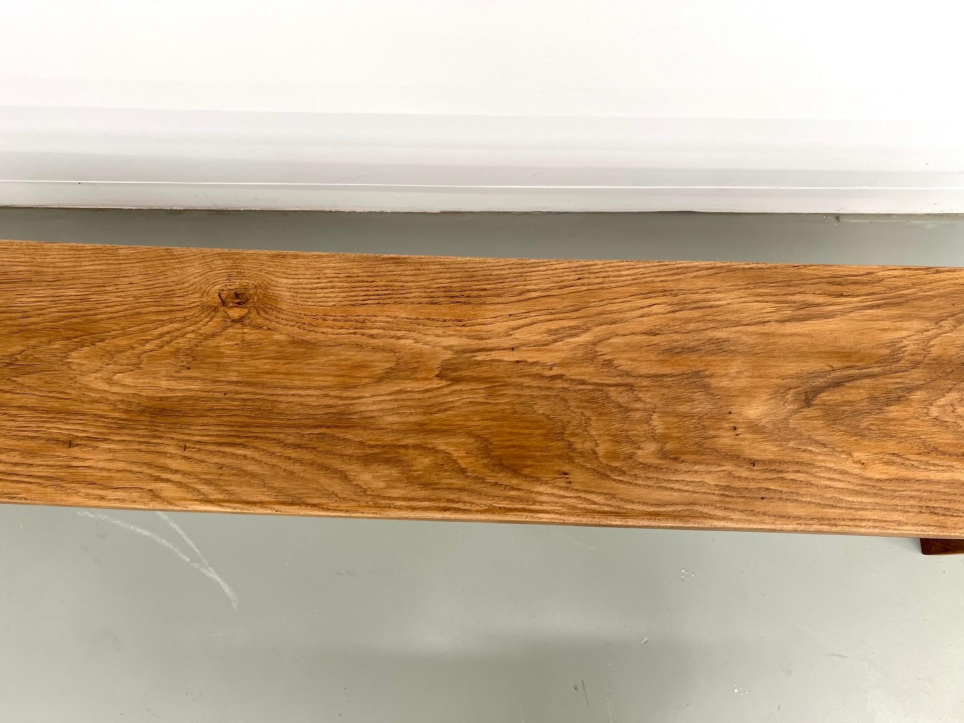 Banc en chêne massif, France, années 1950 en vente 10