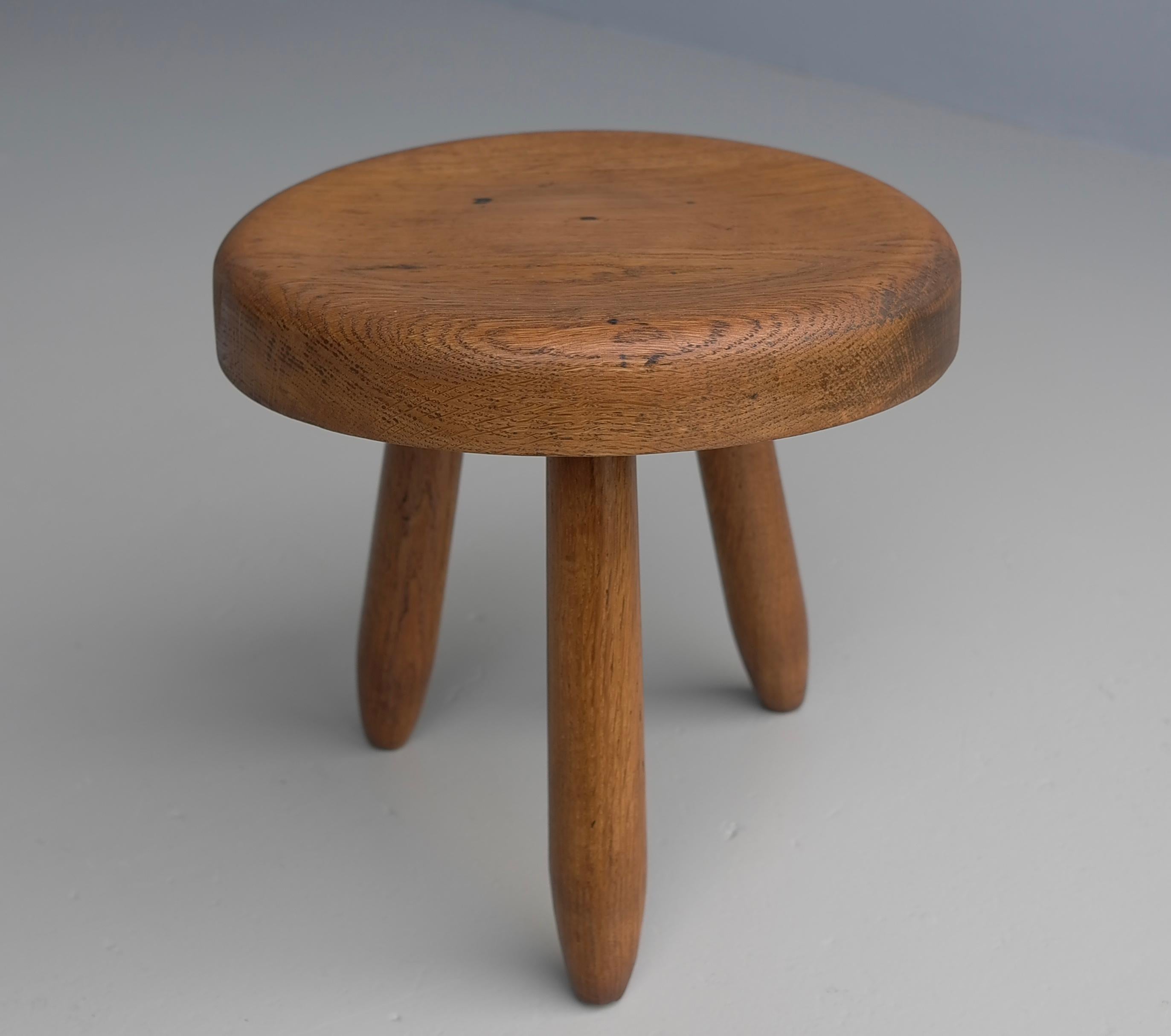 French Solid Oak ' Berger' Stool in Style of Charlotte Perriand, France, 1950's For Sale