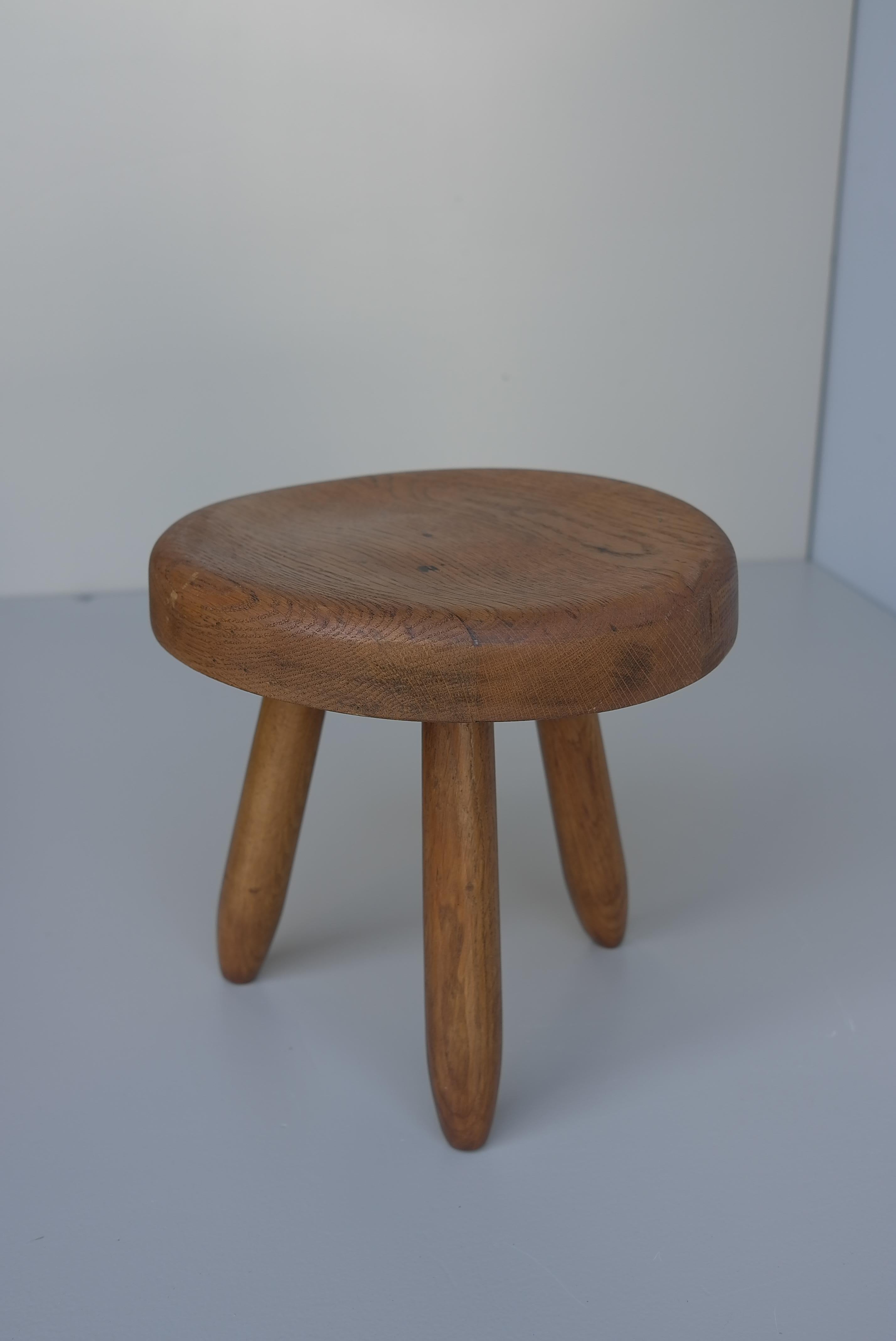 Taburete ' Berger' de roble macizo al estilo de Charlotte Perriand, Francia, años 50 en venta 1
