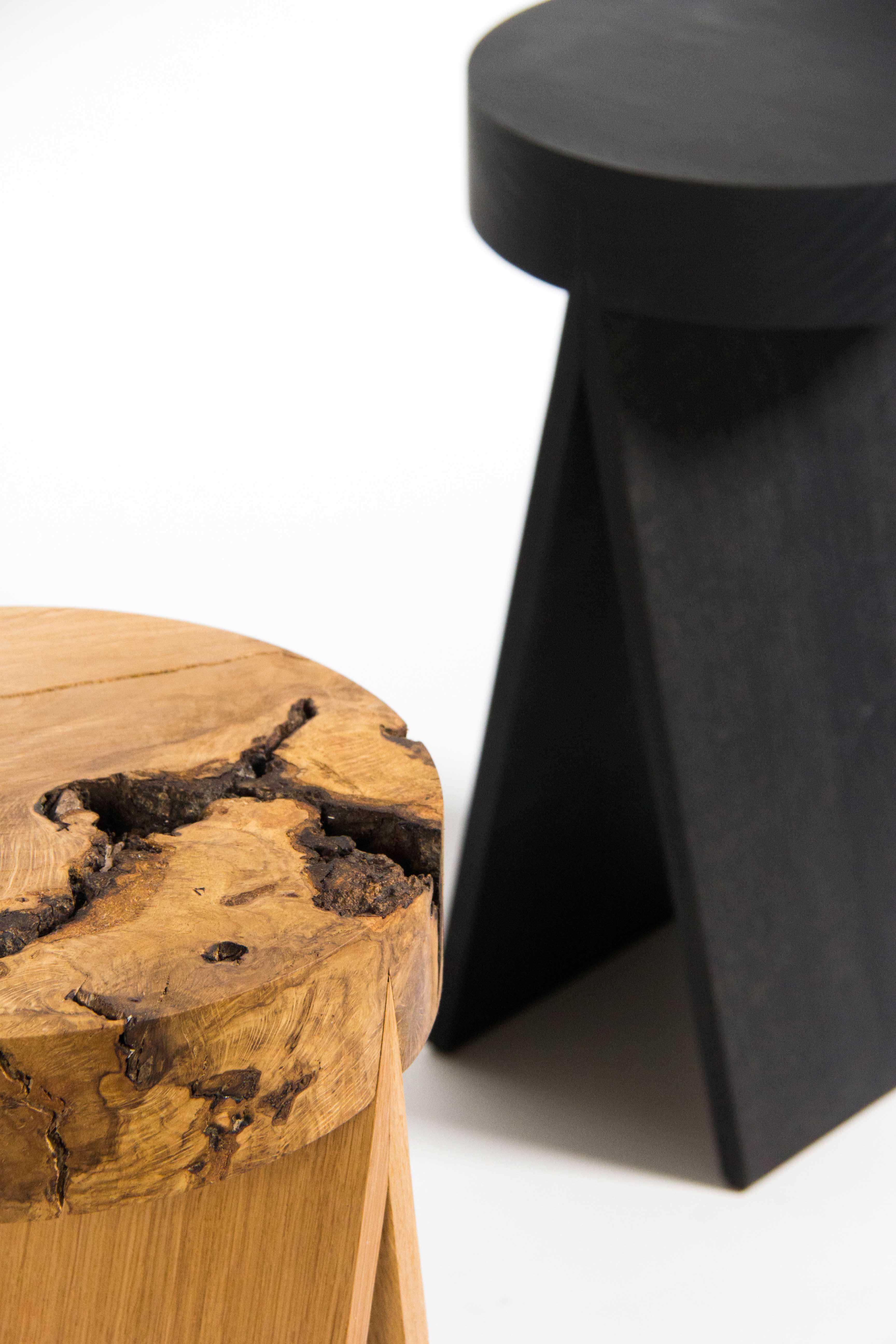Schwarzer Bleaut-Hocker aus massivem Eichenholz von Tim Vranken (21. Jahrhundert und zeitgenössisch) im Angebot