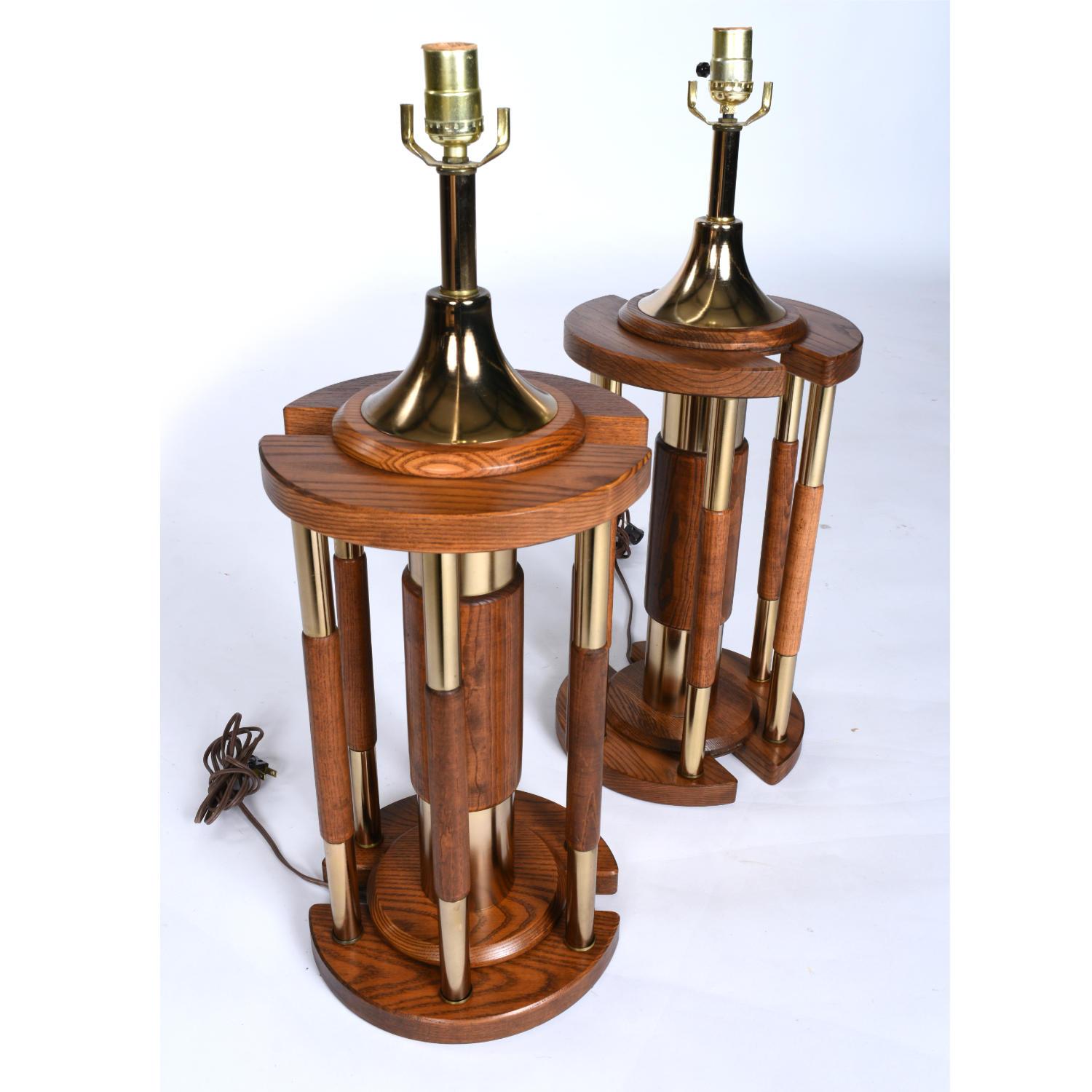 Solid Oak Brass Pillar Rotunda Table Lamps, circa 1970s For Sale 5