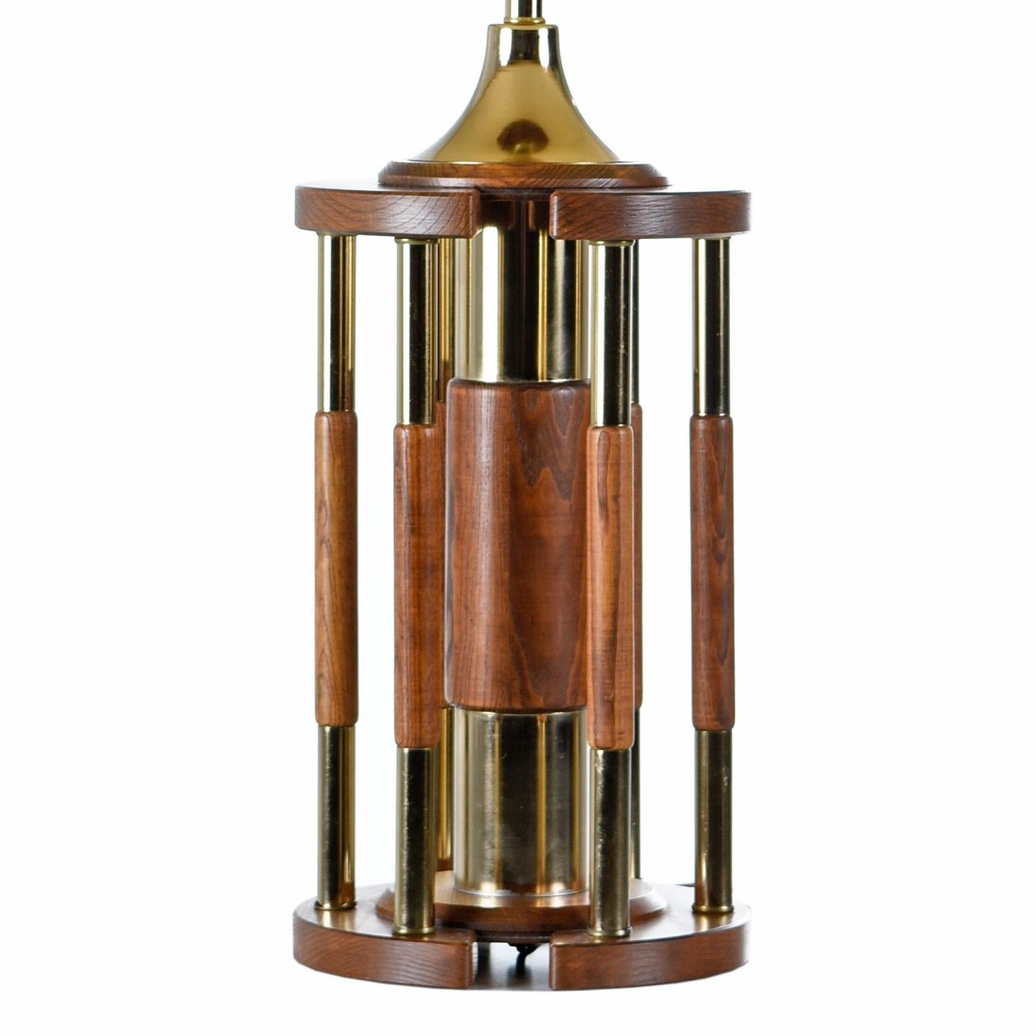 Solid Oak Brass Pillar Rotunda Table Lamps, circa 1970s For Sale 2