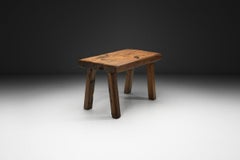 Table d'appoint brutaliste en Oak massif, Pays-Bas 1970