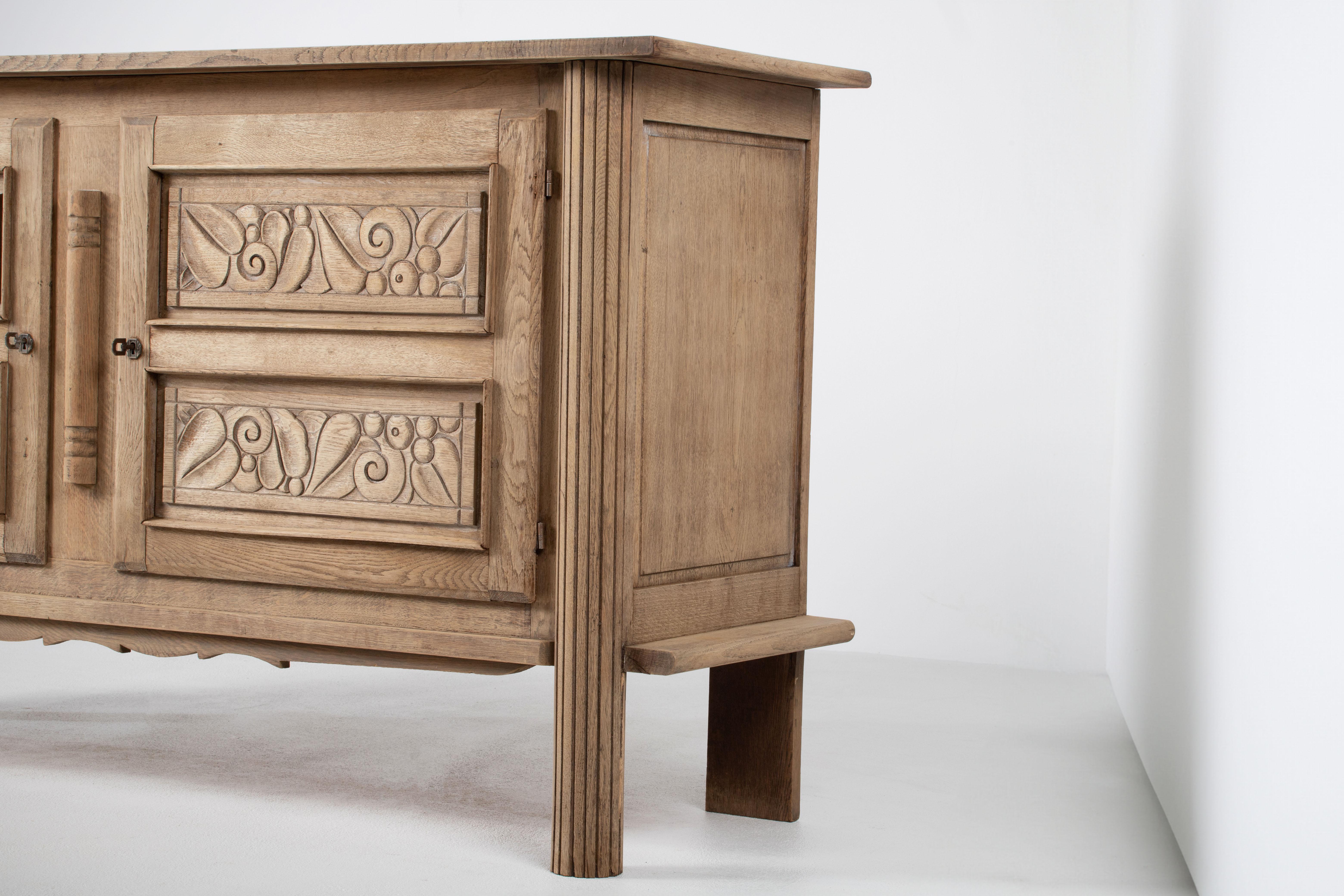 Solid Oak Cabinet, France, 1940s For Sale 8