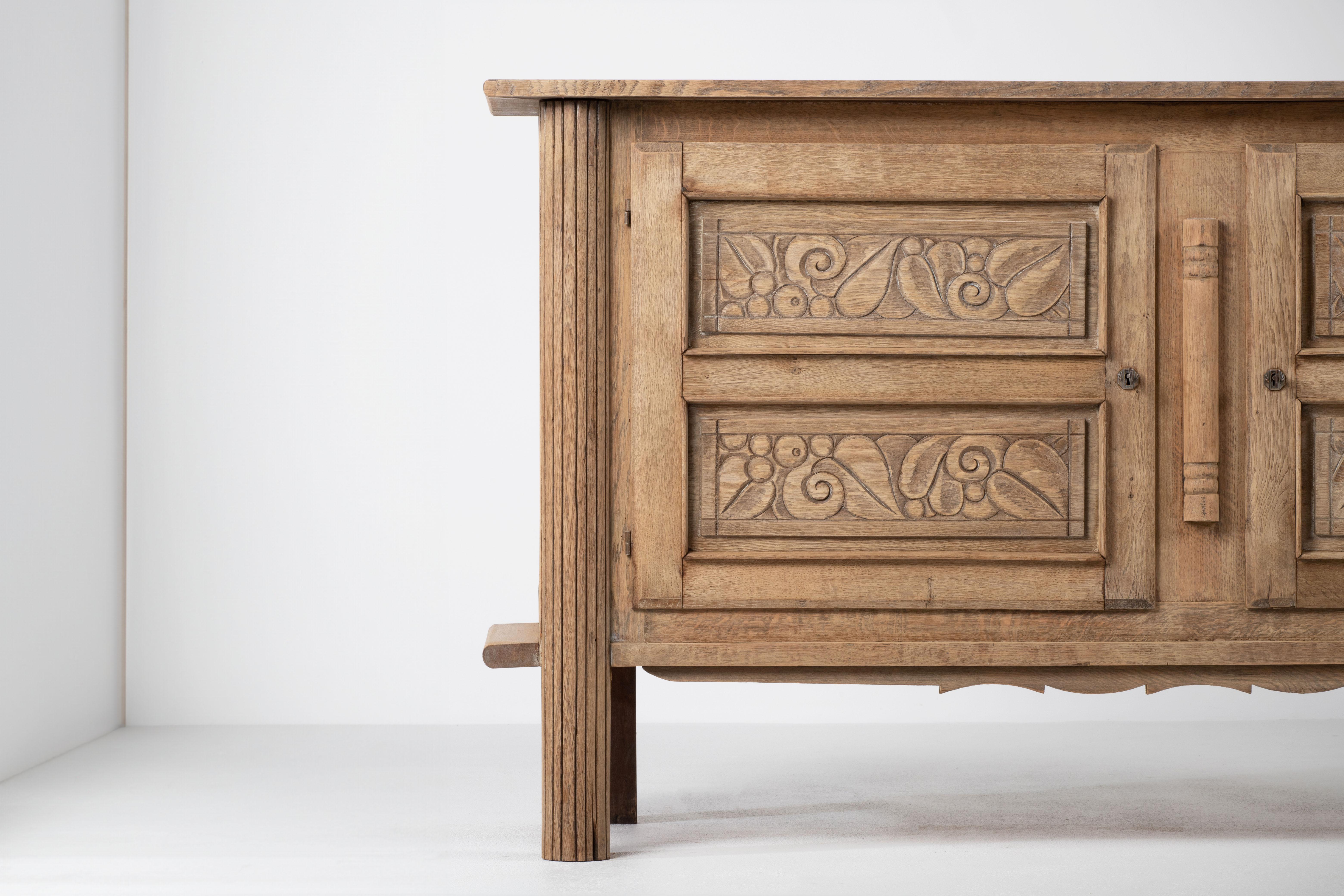 Solid Oak Cabinet, France, 1940s For Sale 9