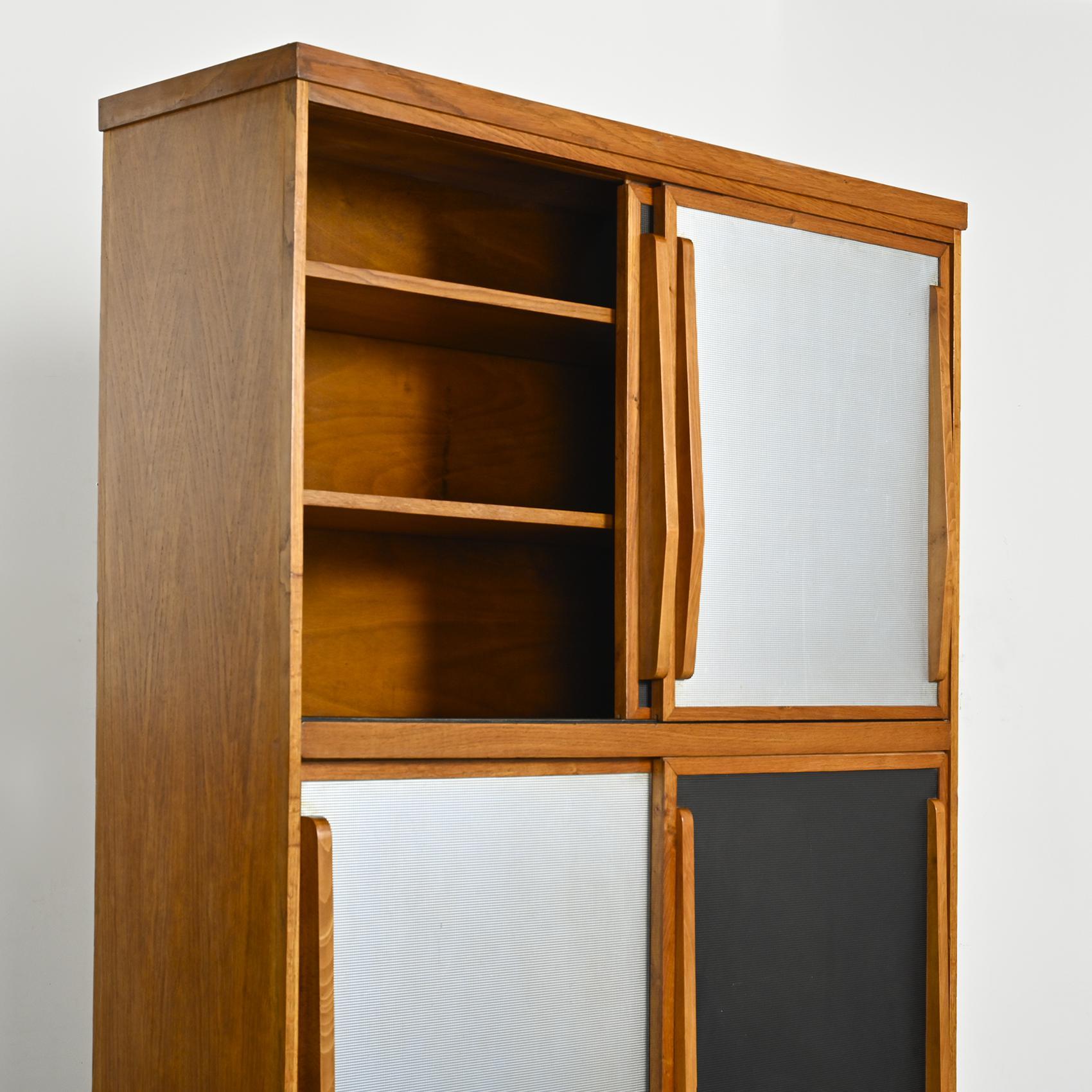 Solid oak cabinet with Perriand drawers, circa 1950 4