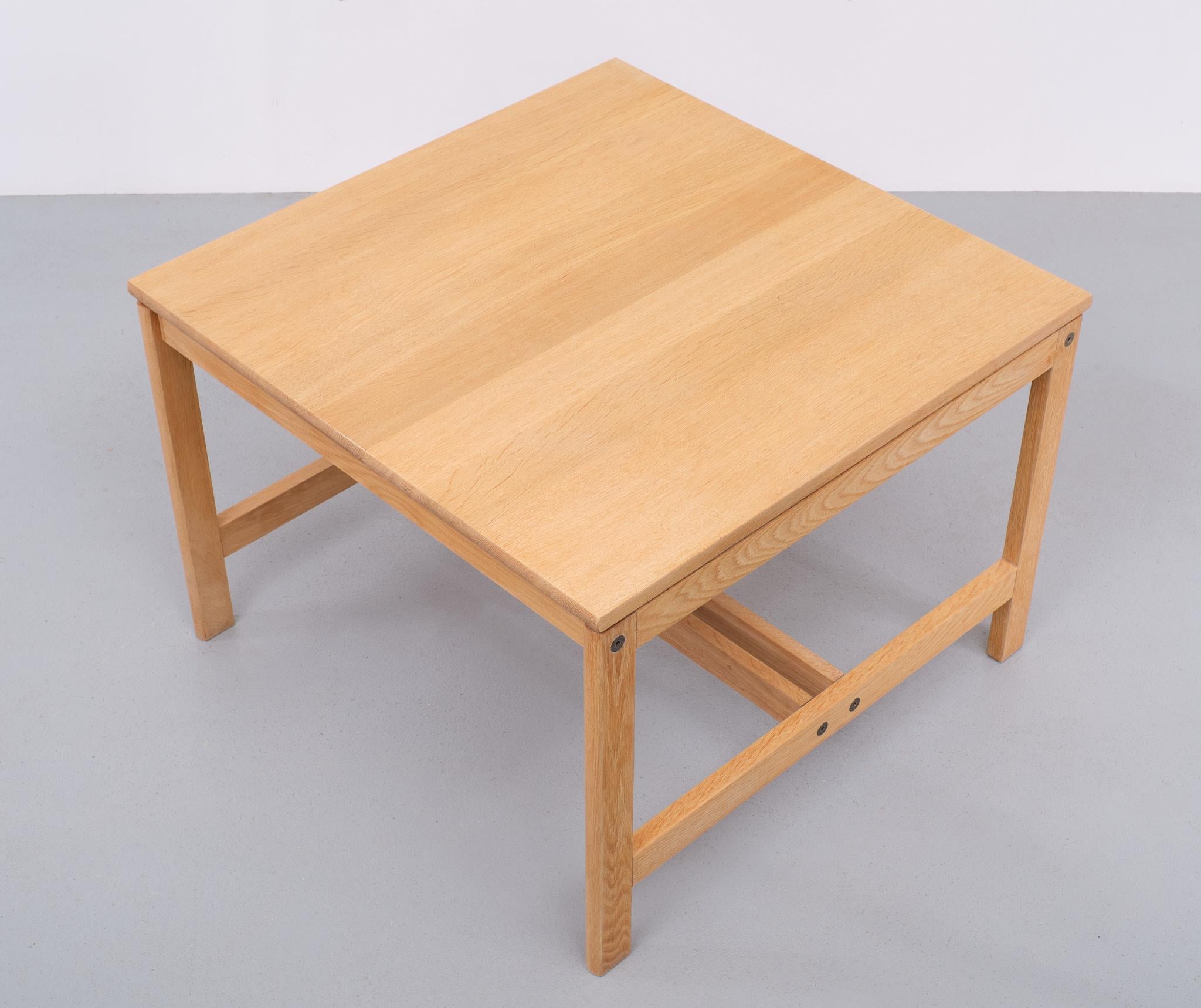 Solid Oak  Coffee Table by Søren Holst for Fredericia Furniture  For Sale 2