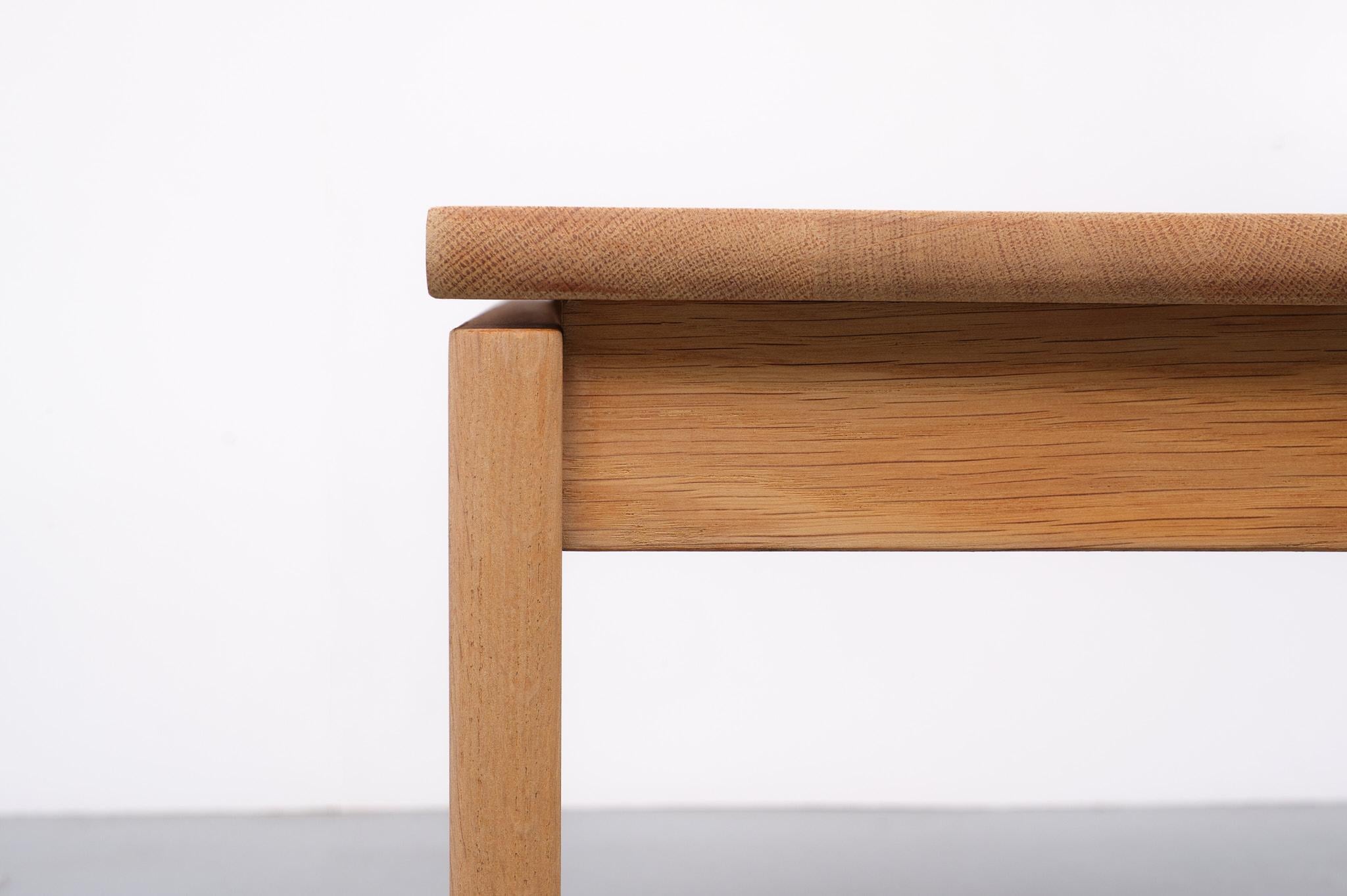 Oak massiccio  Tavolino di Søren Holst per Fredericia Furniture in vendita 2