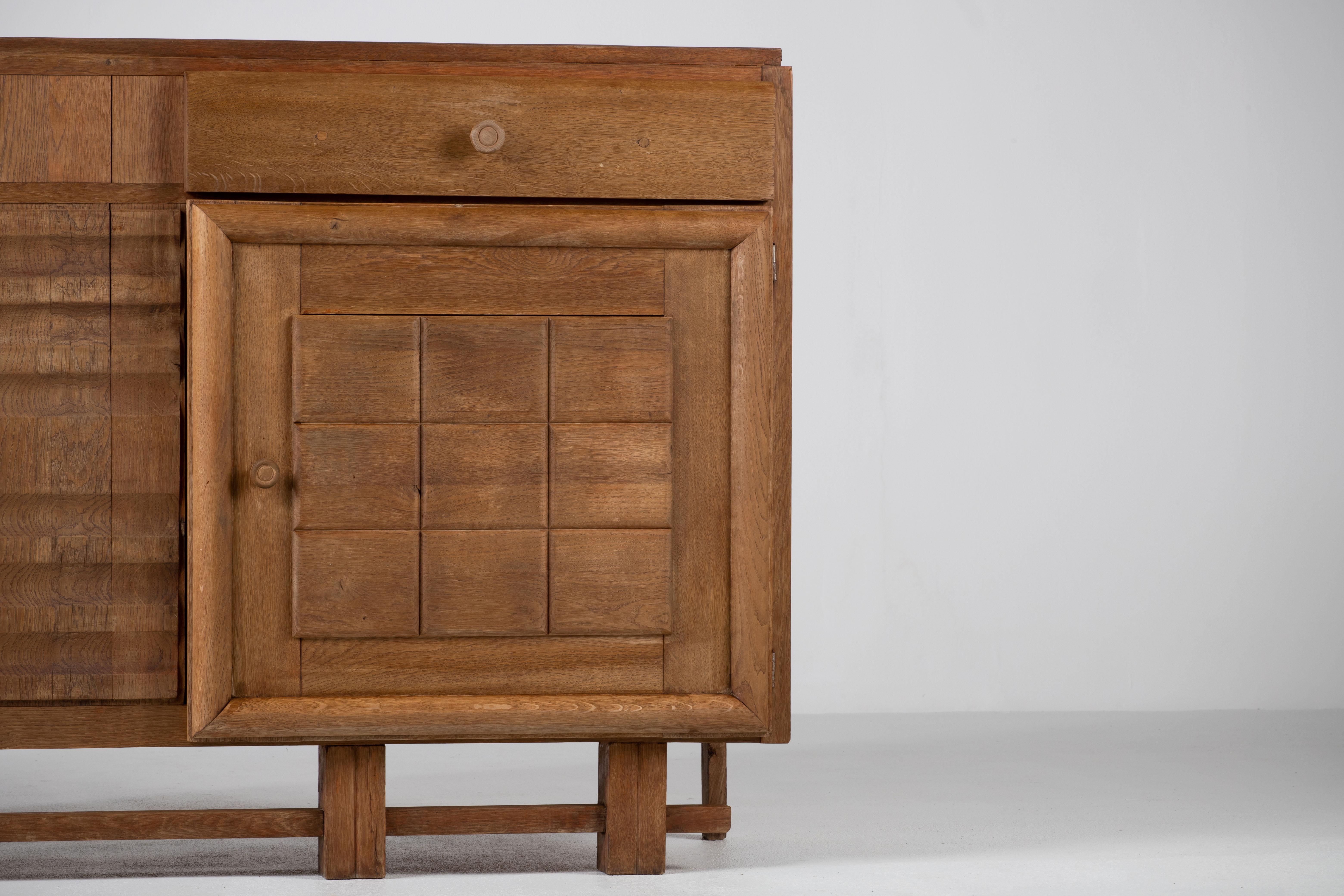 Solid Oak Credenza, France, 1940s For Sale 13