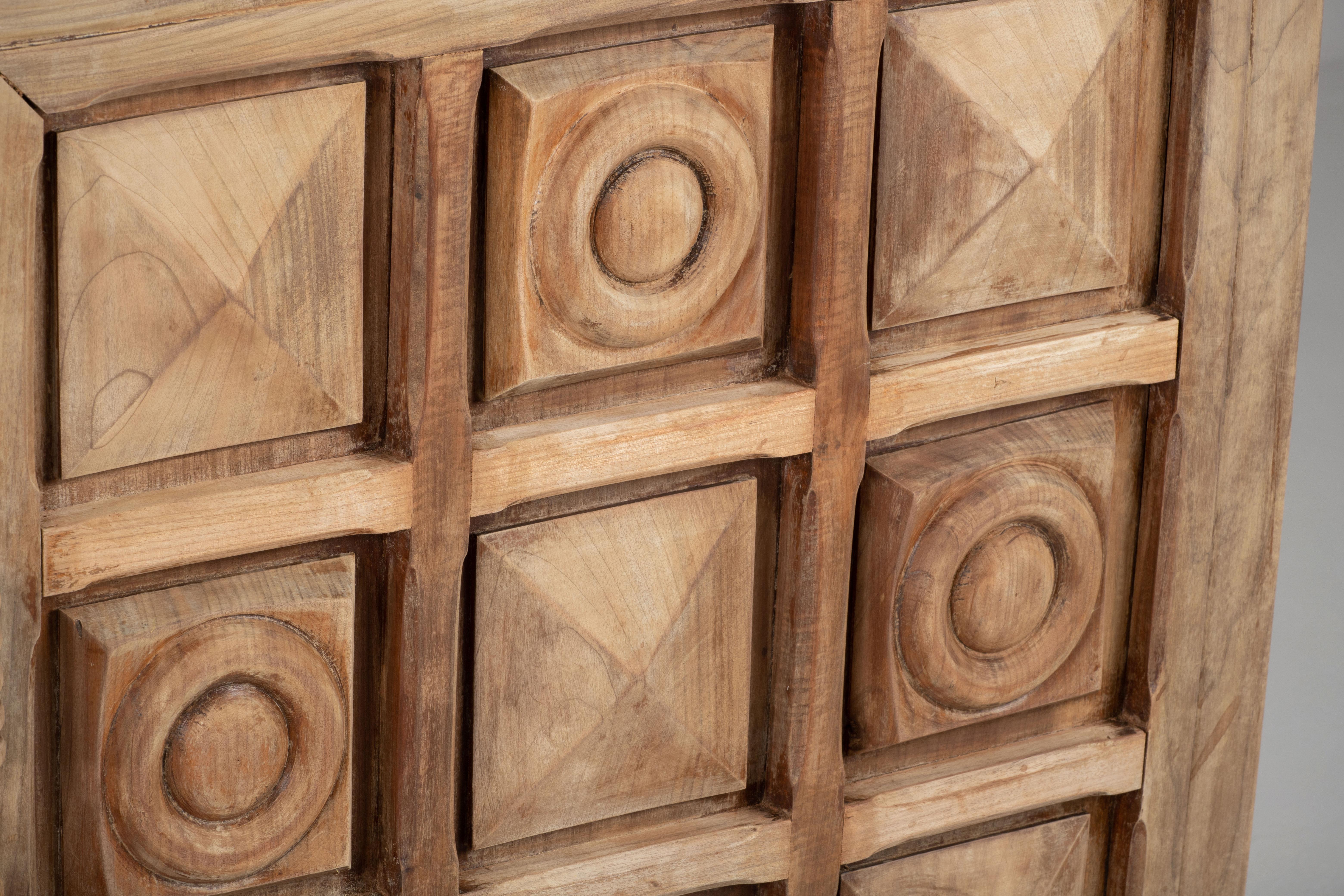 Solid Oak Credenza with Graphic Details, France, 1940s For Sale 13