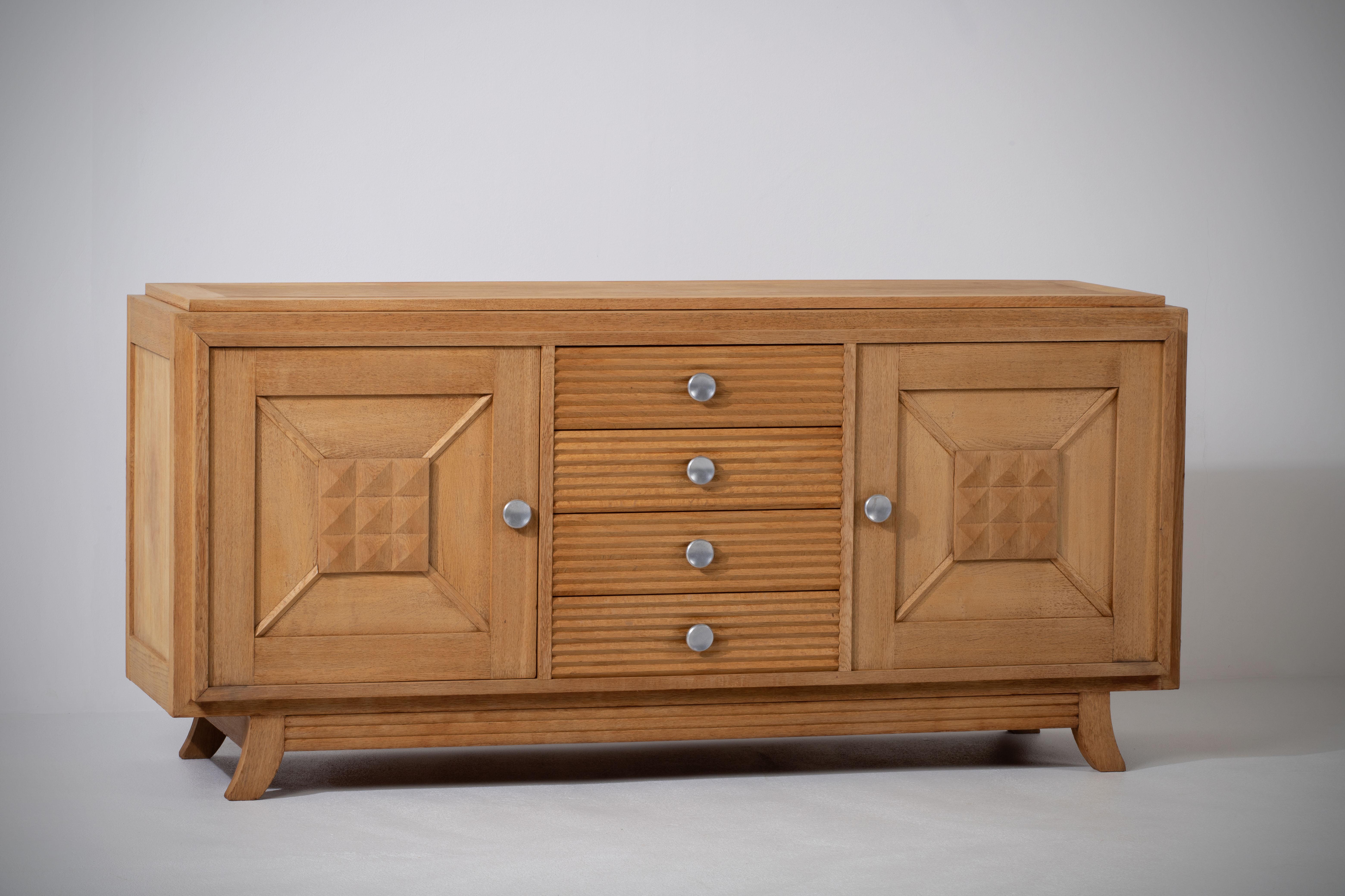 Art Deco Solid Oak Credenza with Graphic Details, France, 1940s For Sale