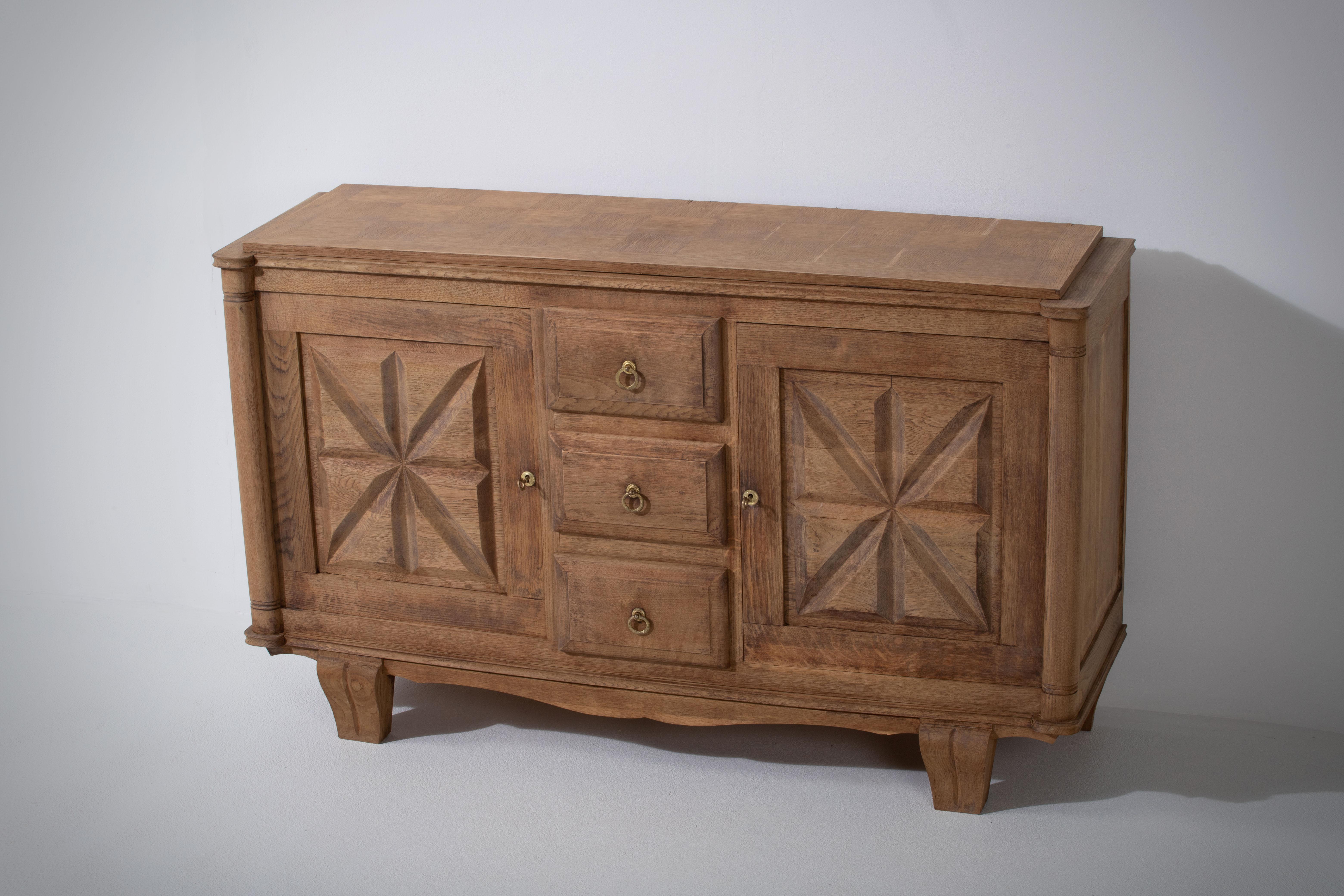 Solid Oak Credenza with Graphic Details, France, 1940s 3