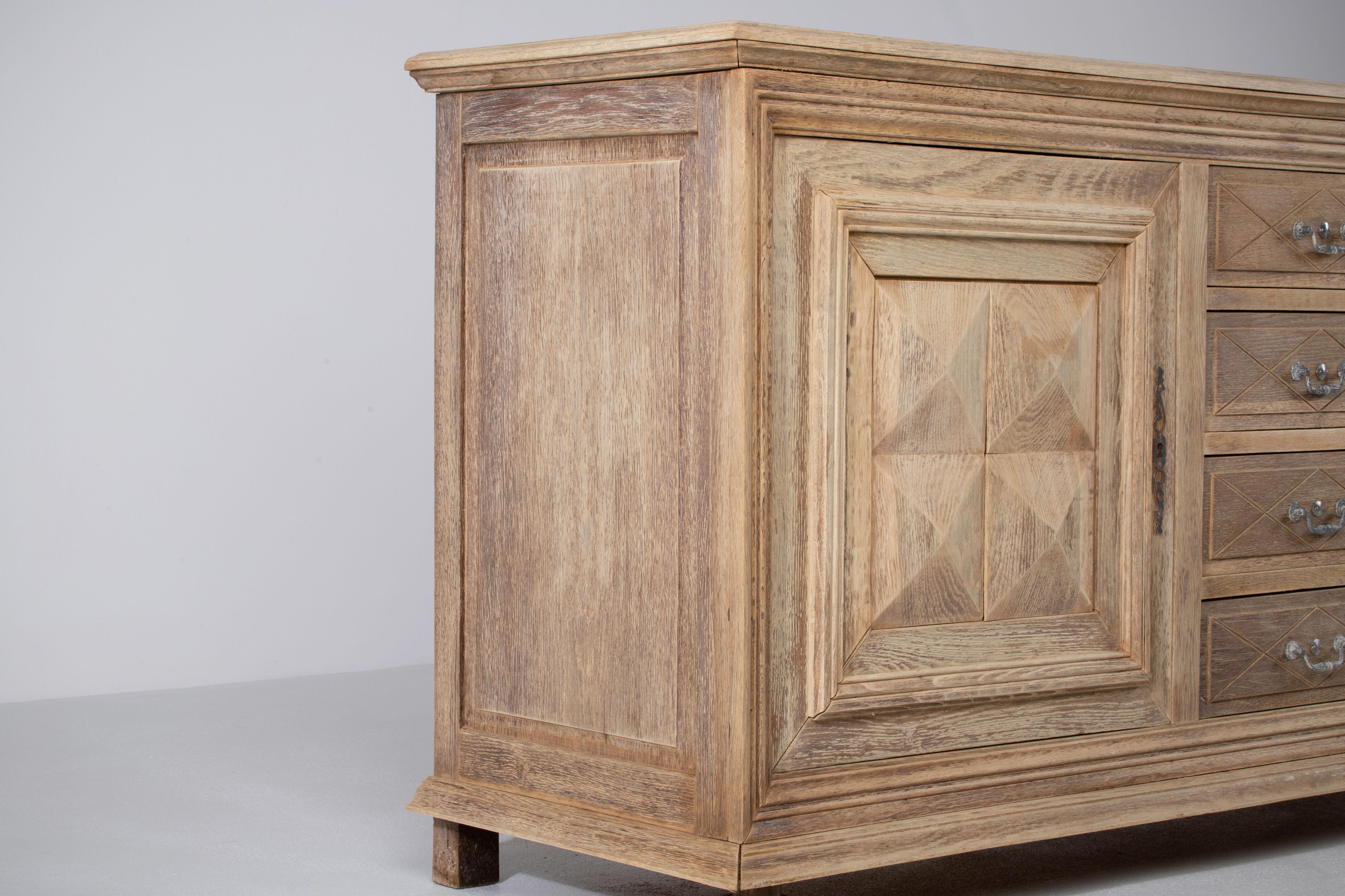 Mid-20th Century Solid Oak Credenza with Graphic Details, France For Sale