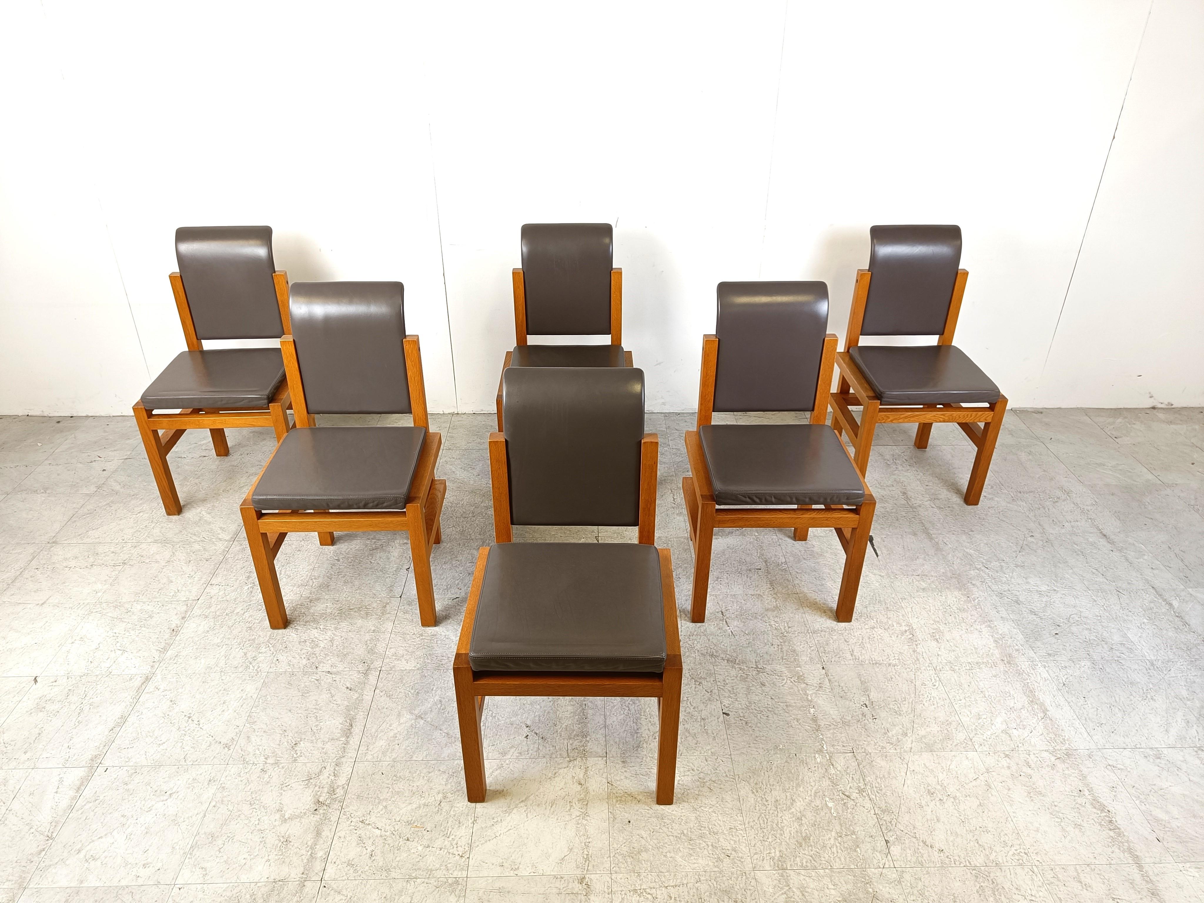 Mid-Century Modern Solid oak dining chairs by Meubelatelier Vanda, 1970s For Sale