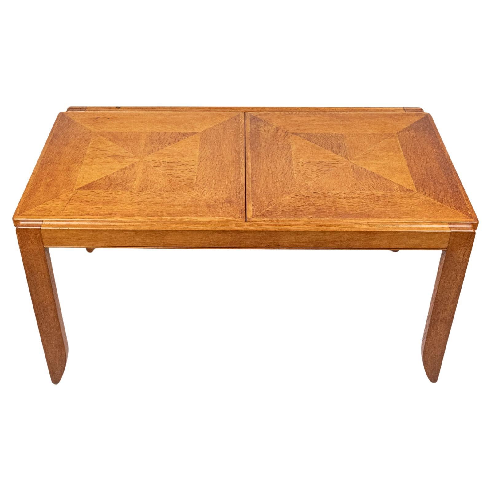 Solid oak dining table, "Calvados", by French duo Guillerme et Chambon, 1960s in vendita
