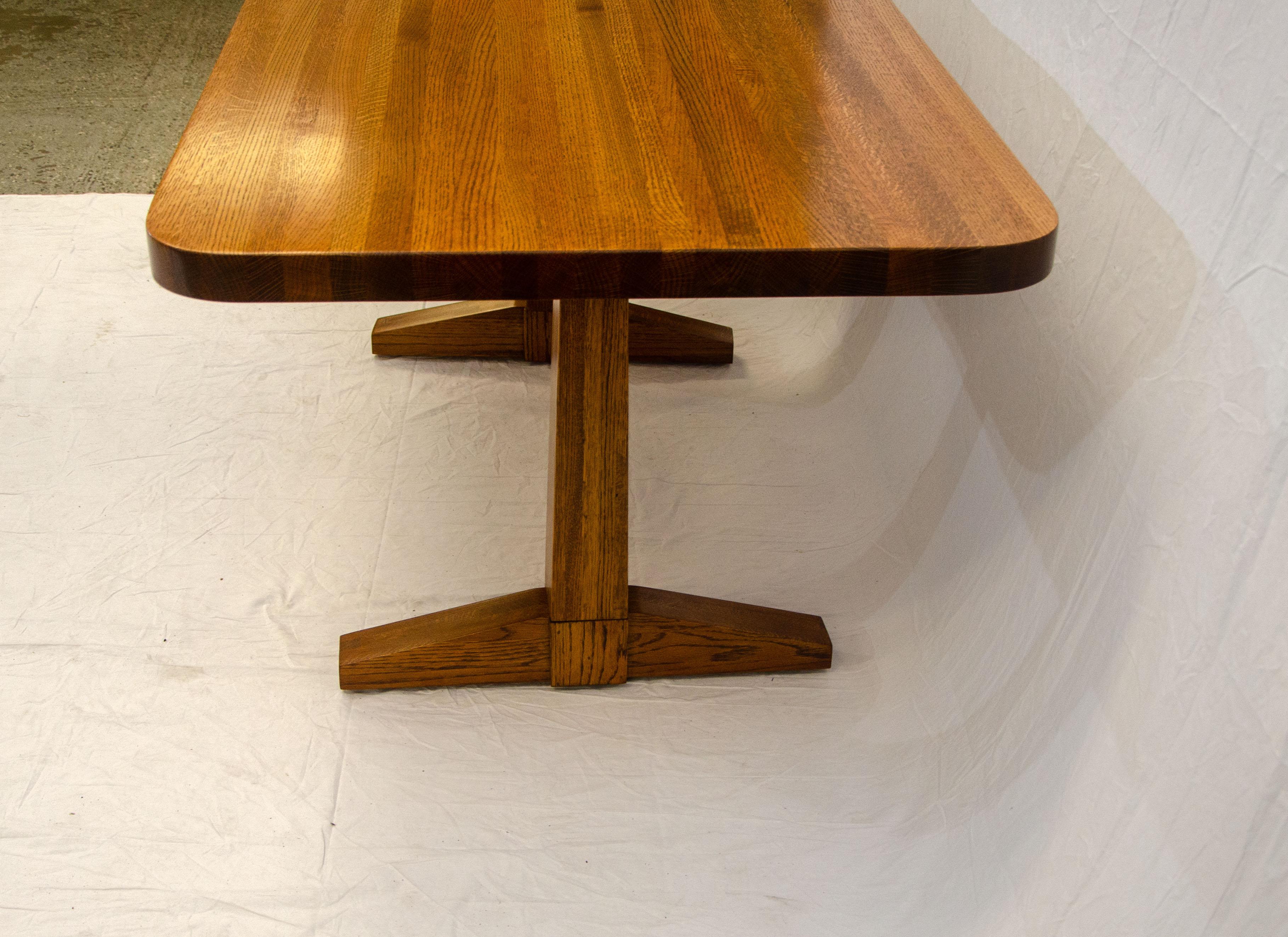 Solid Oak Dining Table, Trestle Style In Good Condition In Crockett, CA