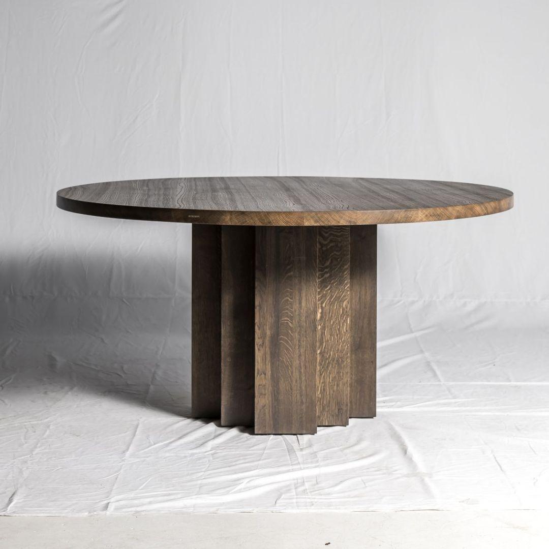 Solid Oak Dining Table with Sculptural Base, Handmade in Belgium In New Condition For Sale In Amsterdam, NL