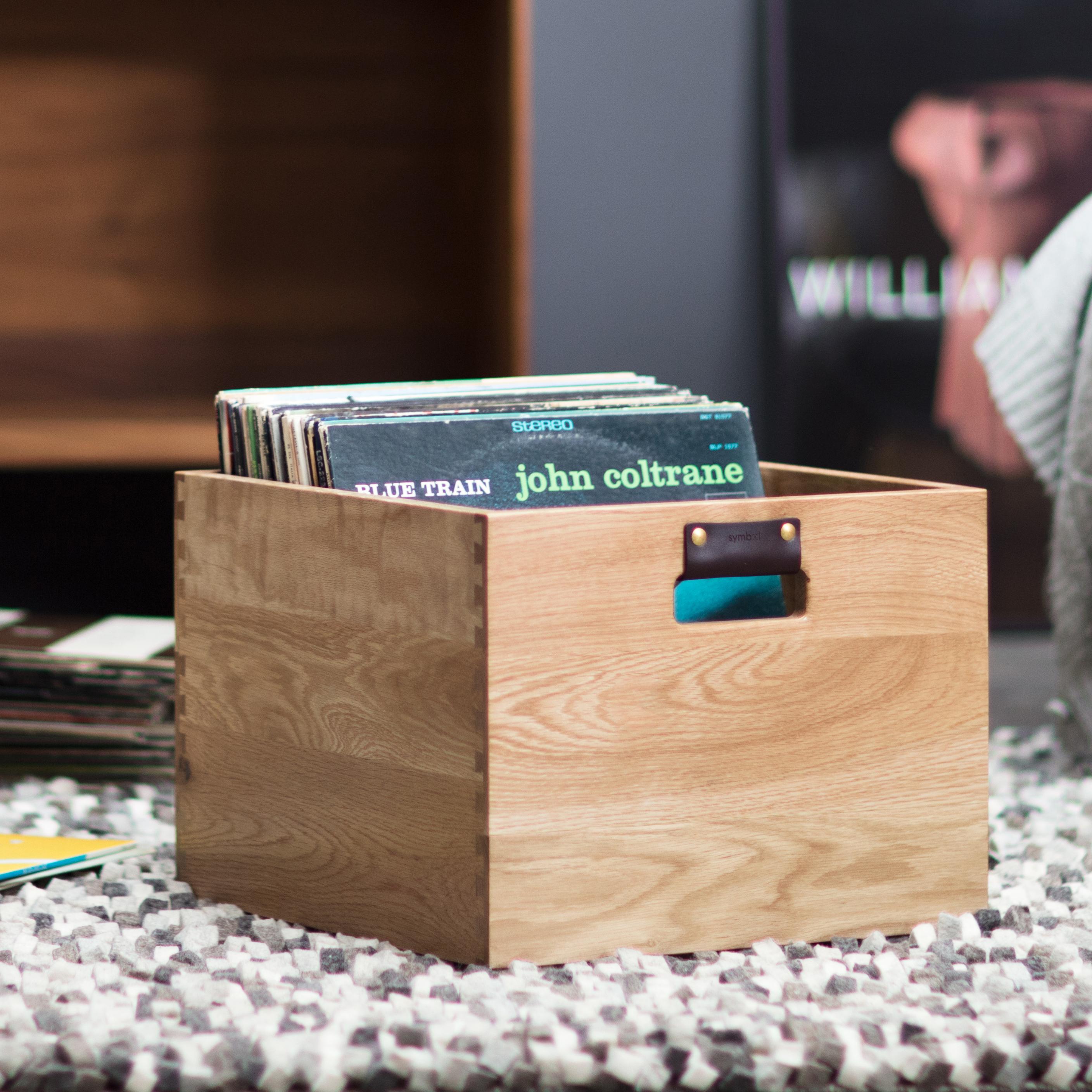As avid record collectors we all have albums we want close at hand. Whether storing new finds or favourite titles that are in heavy rotation, our dovetail record crate is the perfect way to store up to 100 LPs in a portable, beautifully crafted